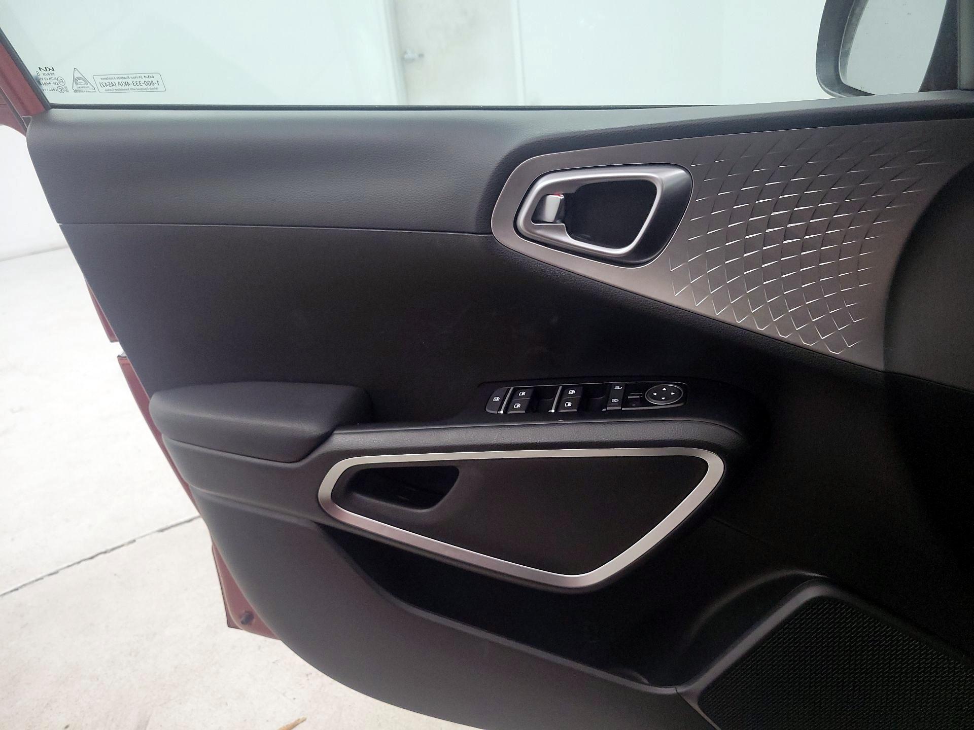 Thumbnail: 2025 Kia Soul - 12