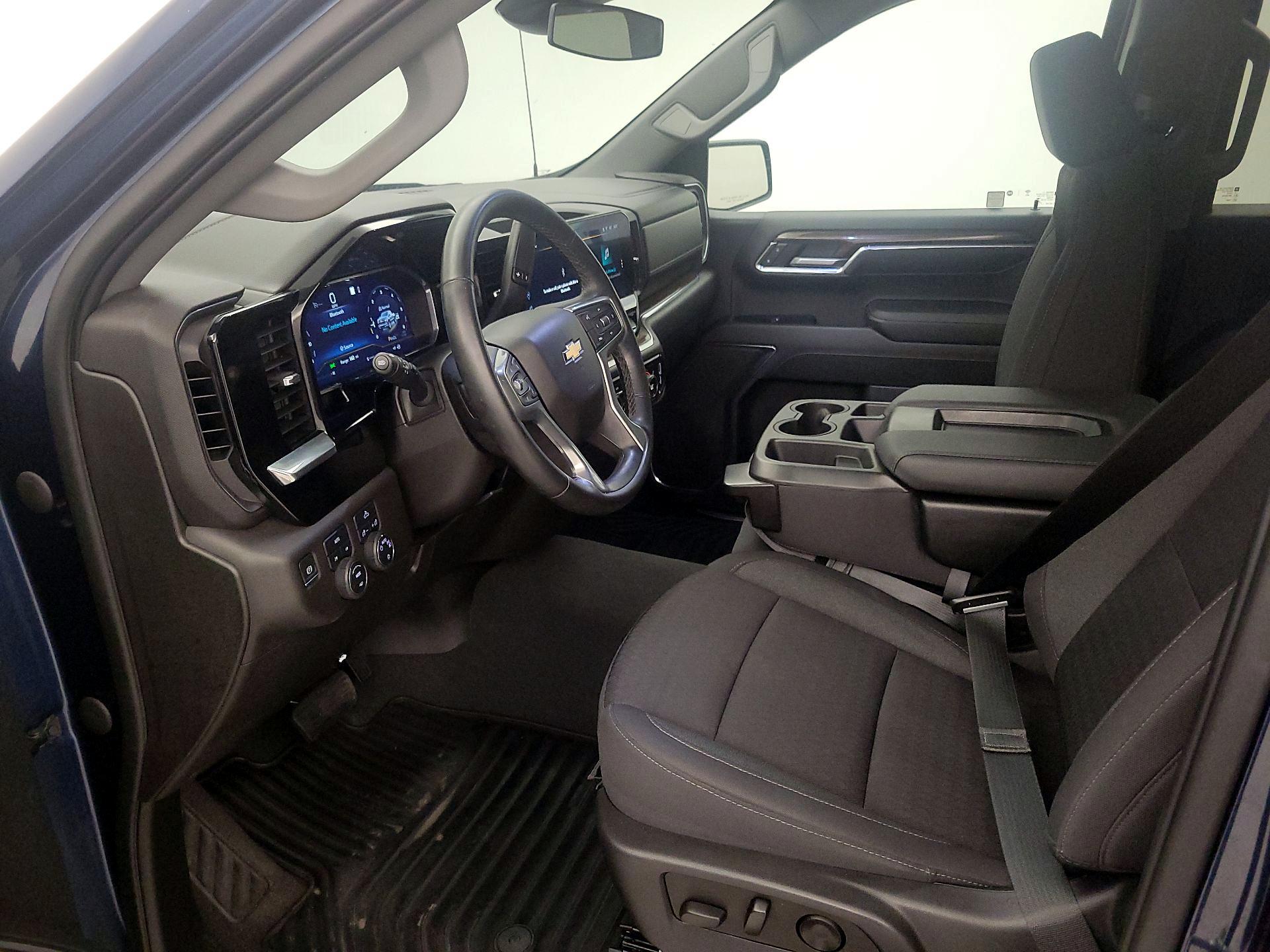 Thumbnail: 2023 Chevrolet Silverado 1500 - 11