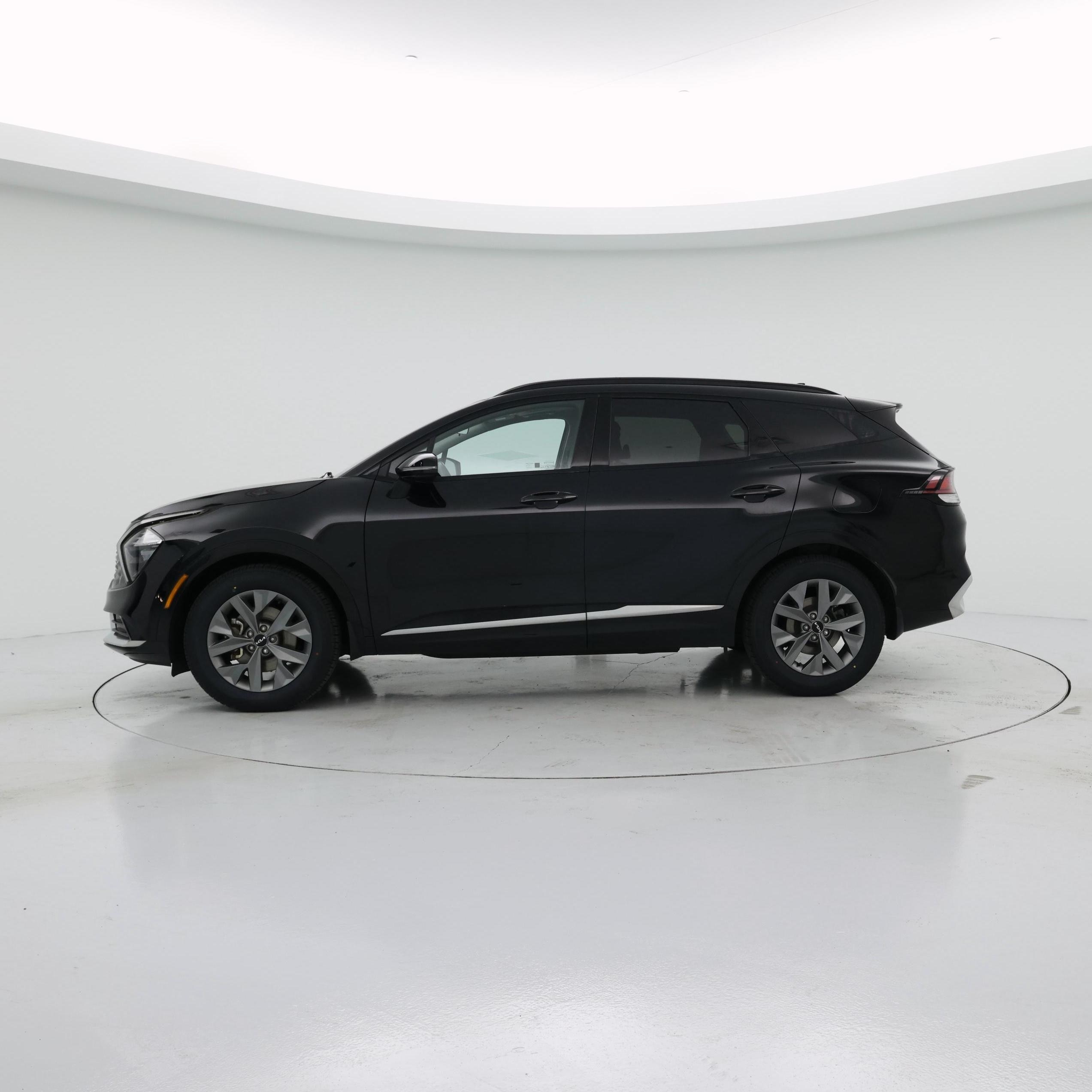 Thumbnail: 2023 Kia Sportage - 3