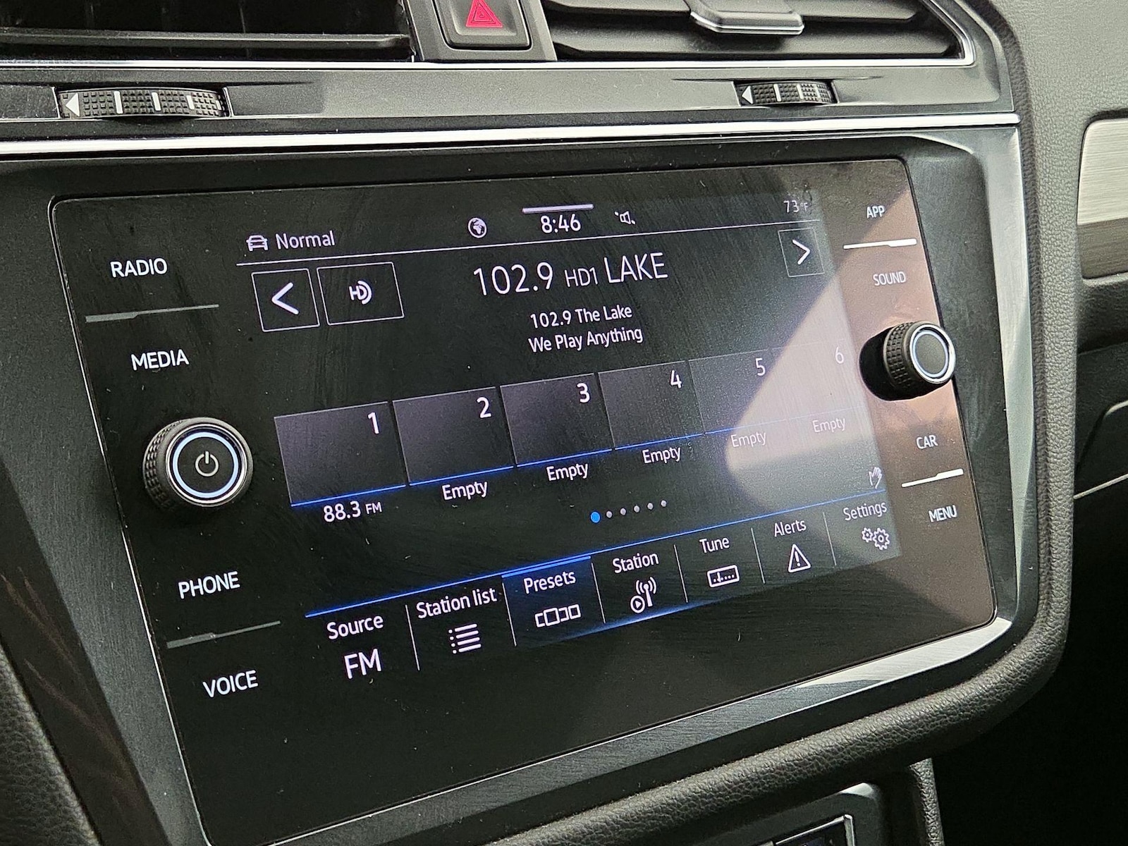 2021 Volkswagen Tiguan SE R-LINE BLACK - Photo 16