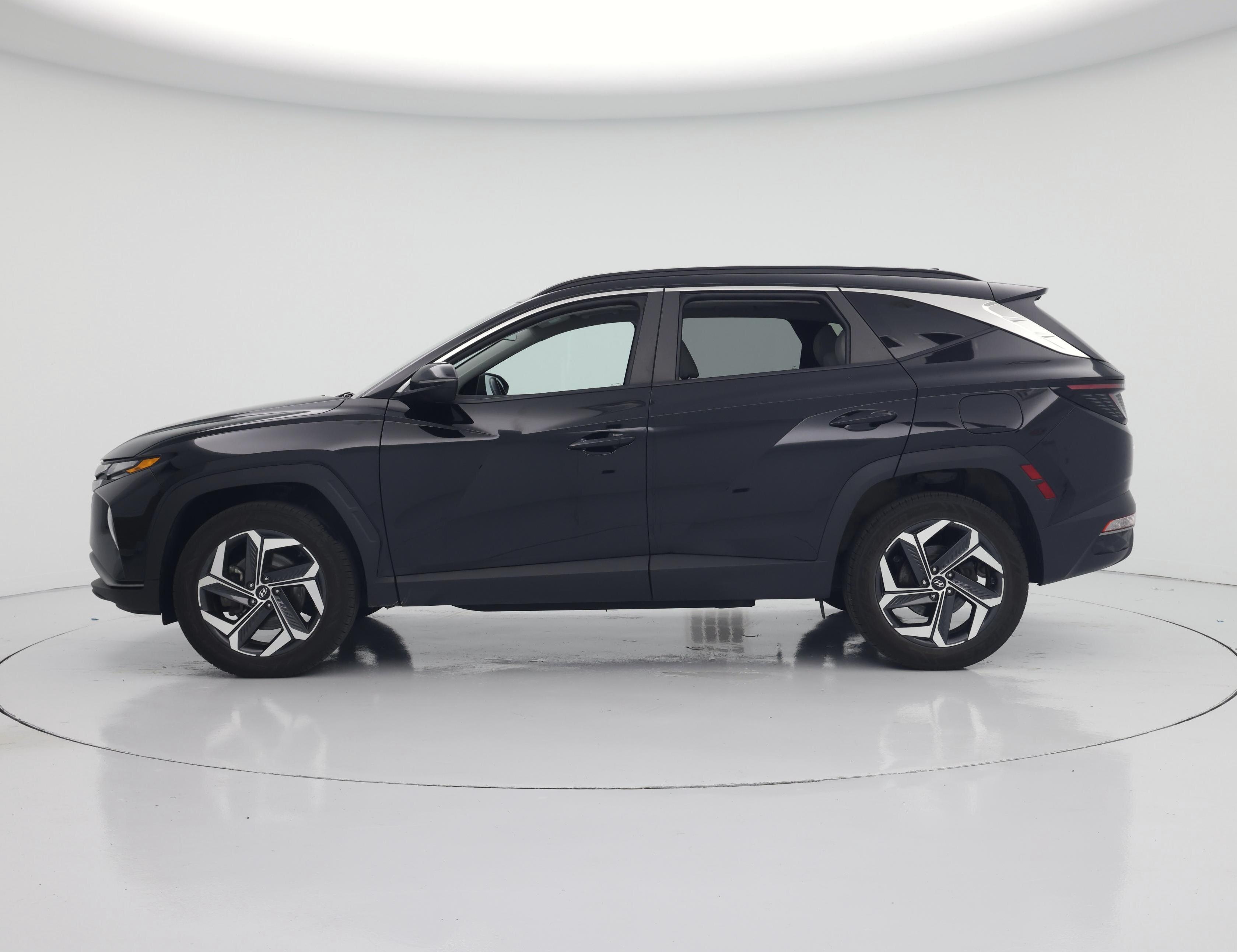 Thumbnail: 2023 Hyundai Tucson - 3