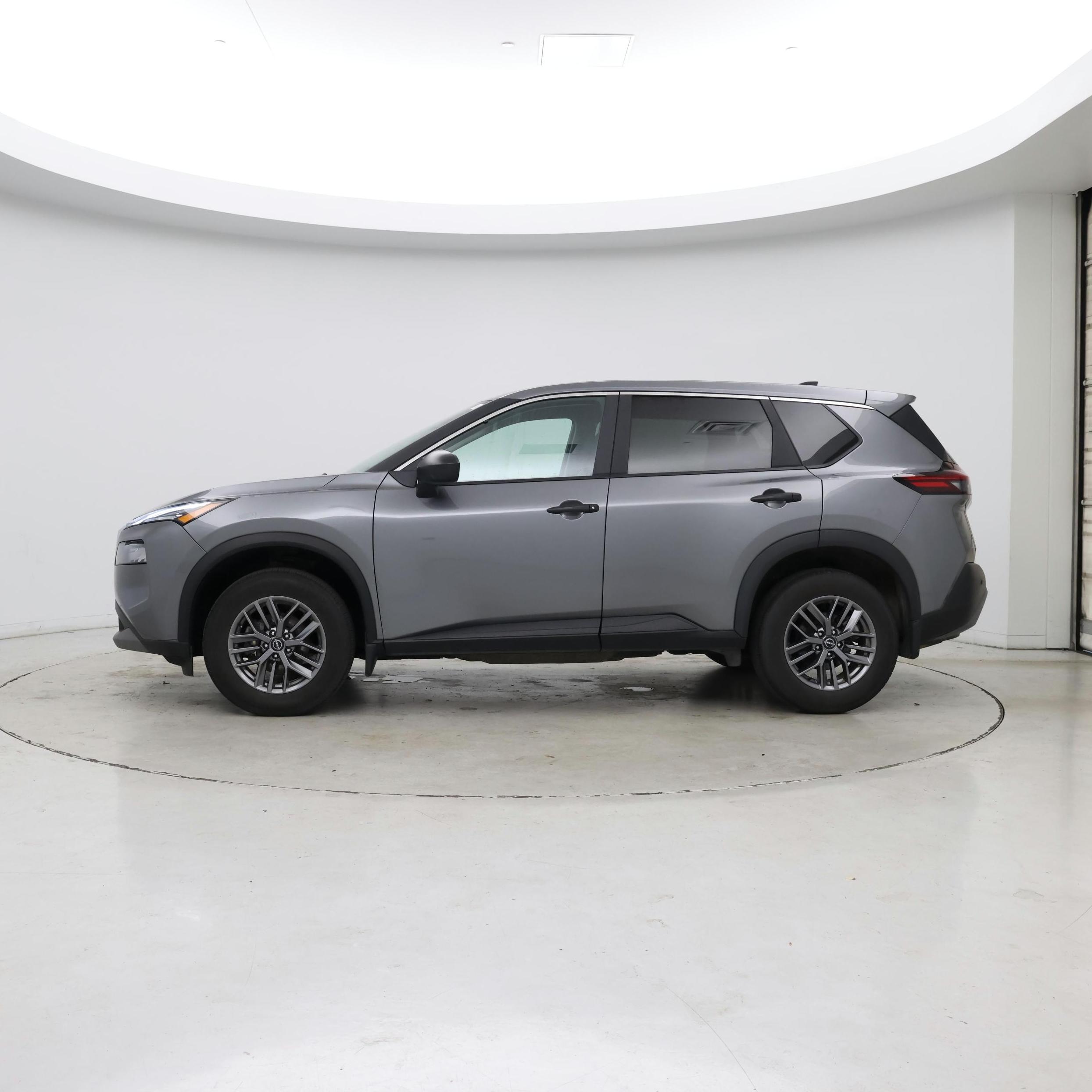 Thumbnail: 2023 Nissan Rogue - 3