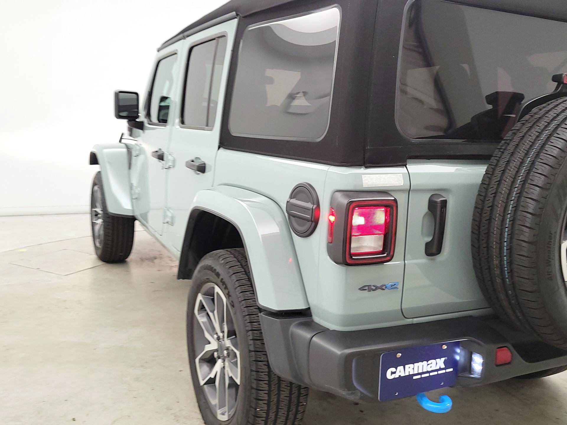 Thumbnail: 2024 Jeep Wrangler - 7