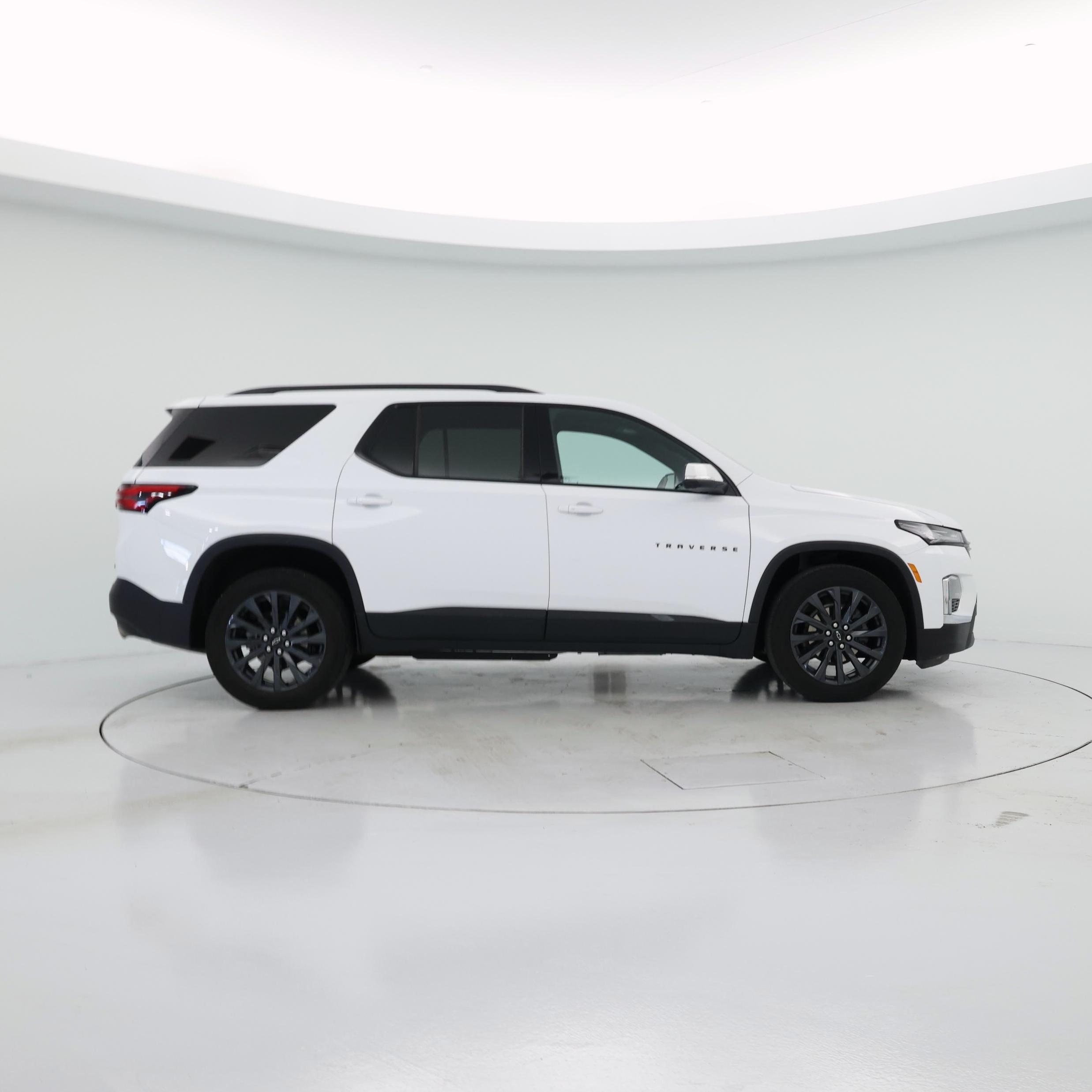 Thumbnail: 2023 Chevrolet Traverse - 7