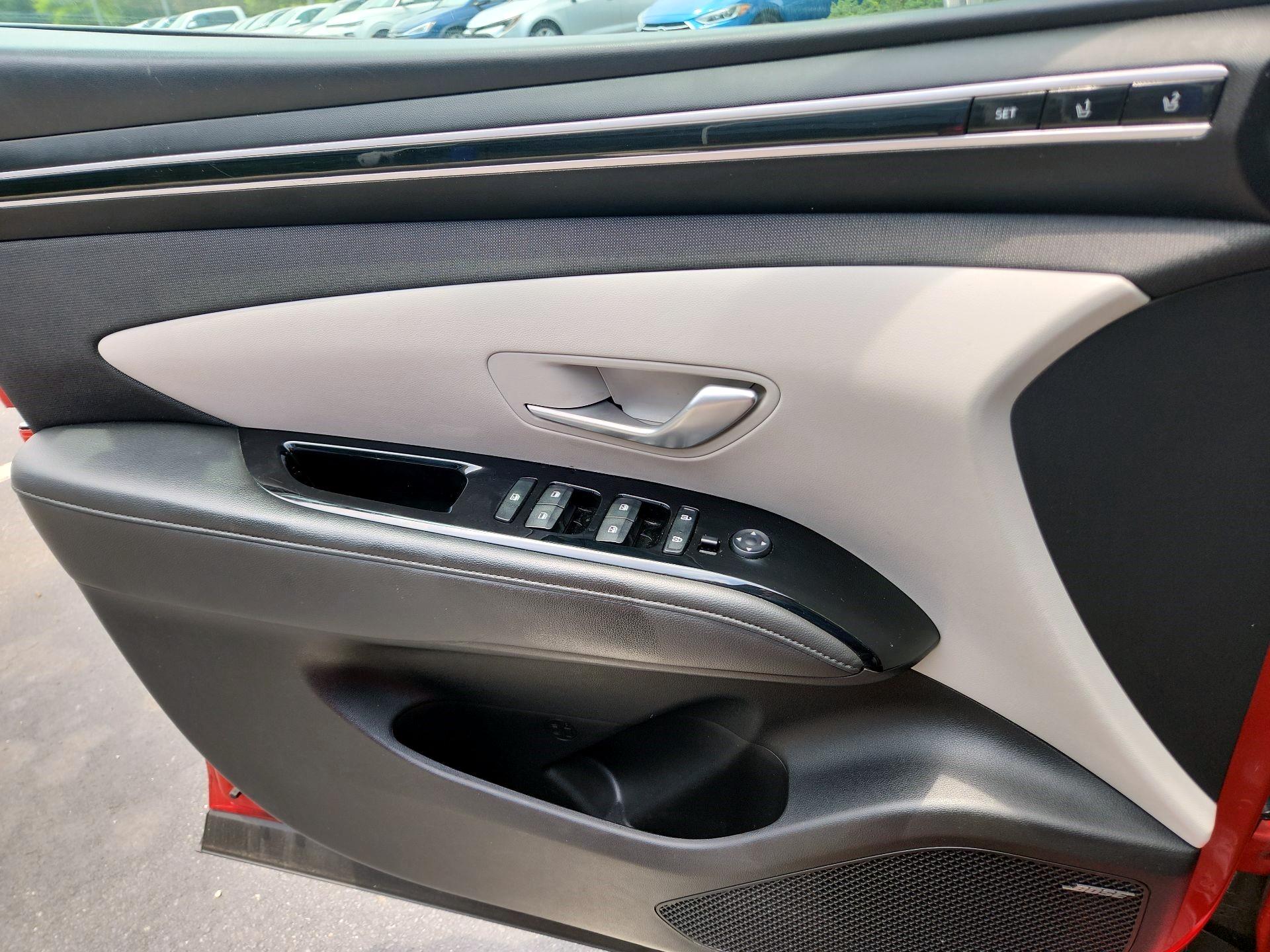 Thumbnail: 2023 Hyundai Tucson - 10