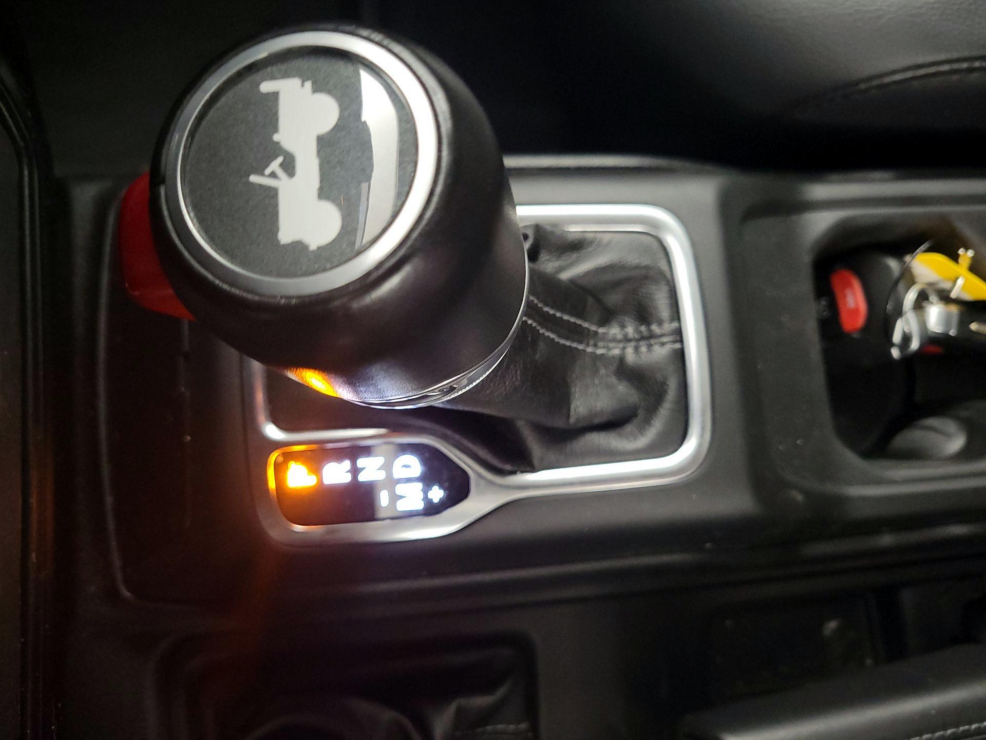 Thumbnail: 2024 Jeep Wrangler - 18