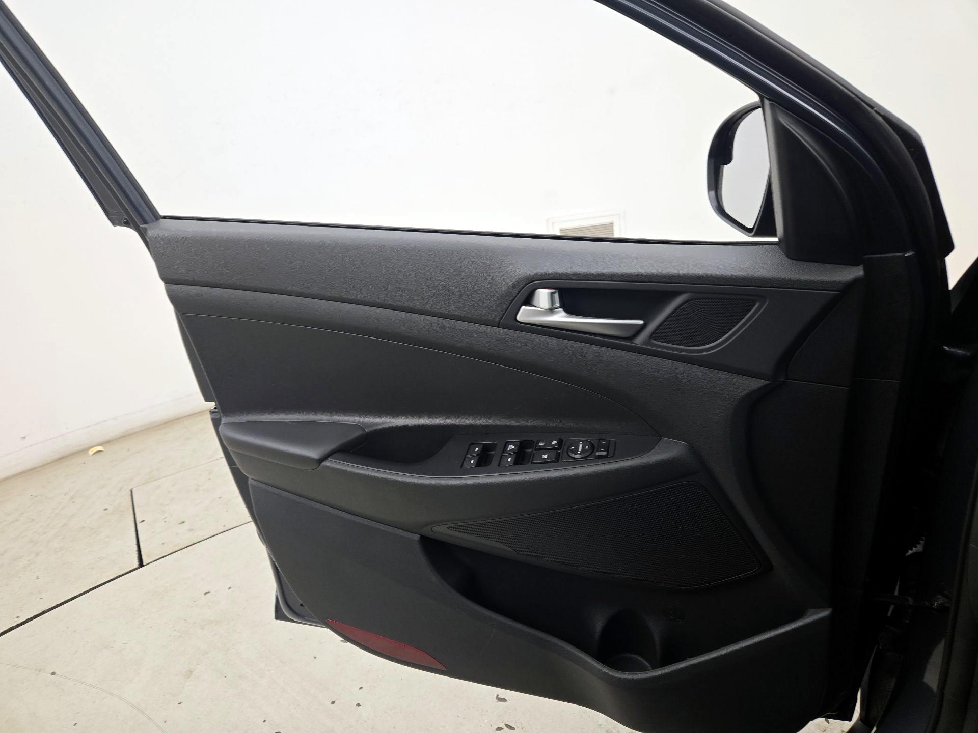 Thumbnail: 2021 Hyundai Tucson - 12