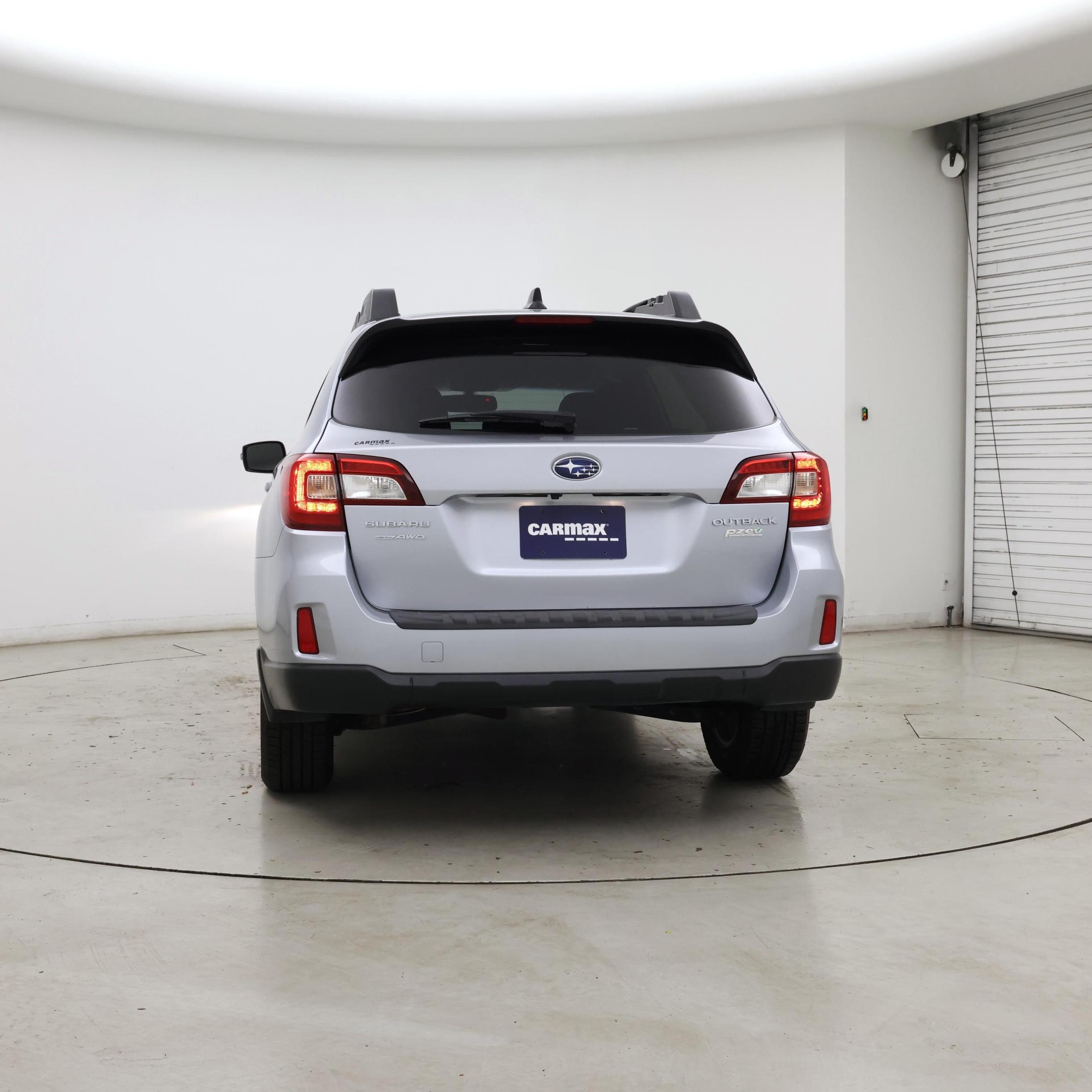 Thumbnail: 2016 Subaru Outback - 6