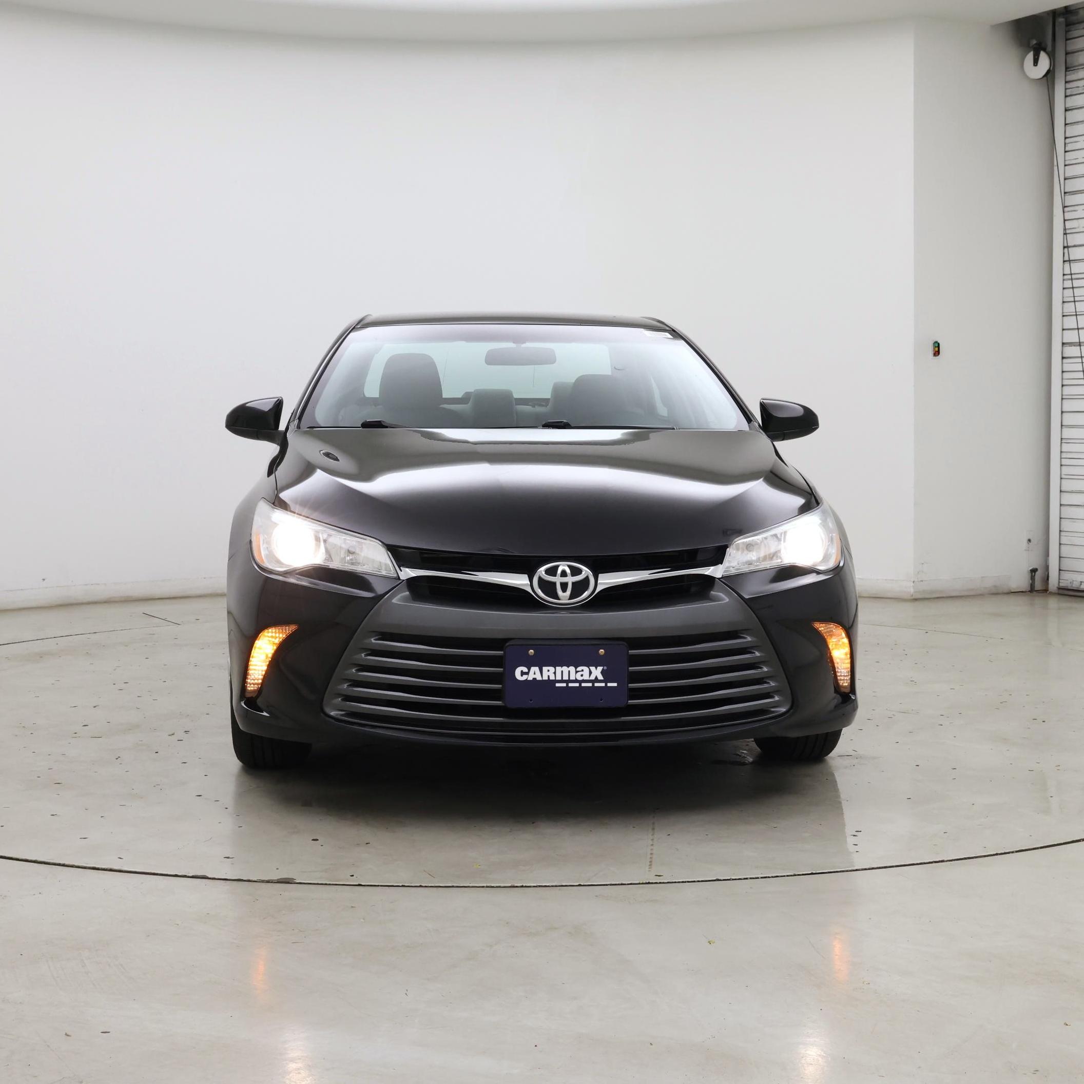 Thumbnail: 2016 Toyota Camry - 5