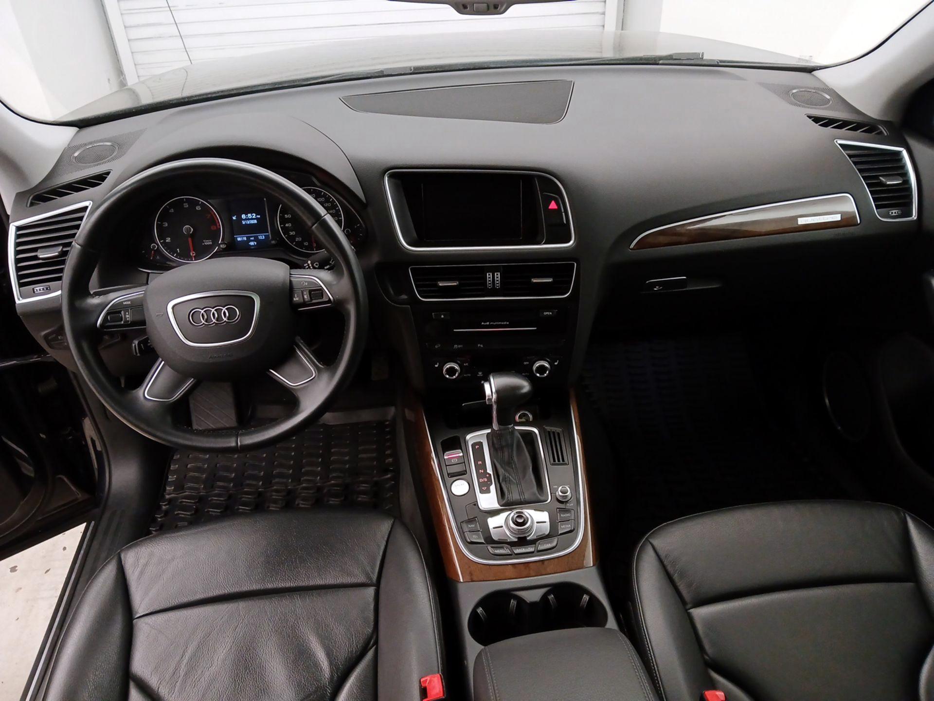 Thumbnail: 2016 Audi Q5 - 9