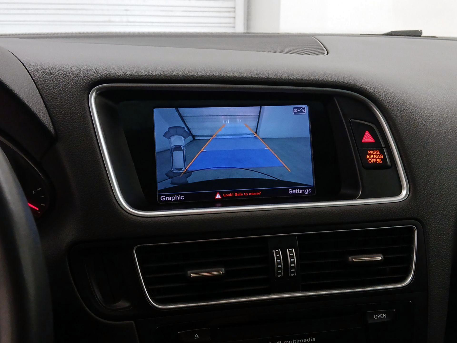 Thumbnail: 2016 Audi Q5 - 14