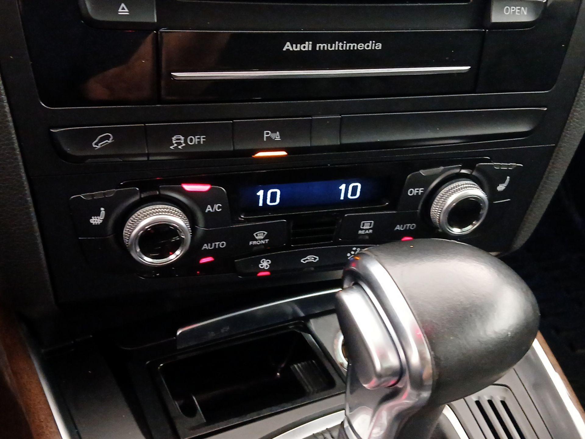 Thumbnail: 2016 Audi Q5 - 16