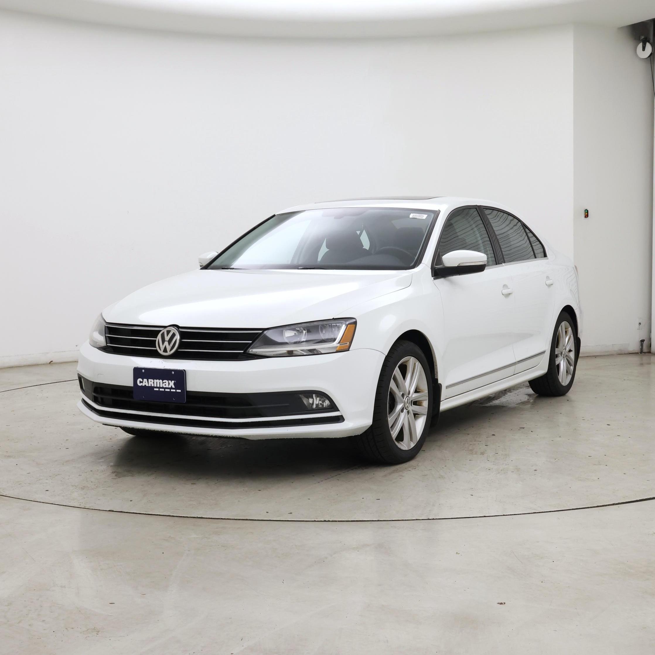 Thumbnail: 2017 Volkswagen Jetta - 4