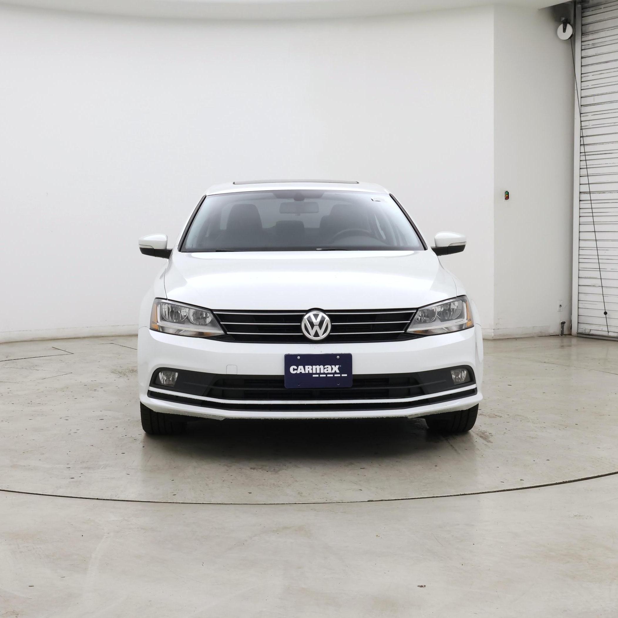 Thumbnail: 2017 Volkswagen Jetta - 5
