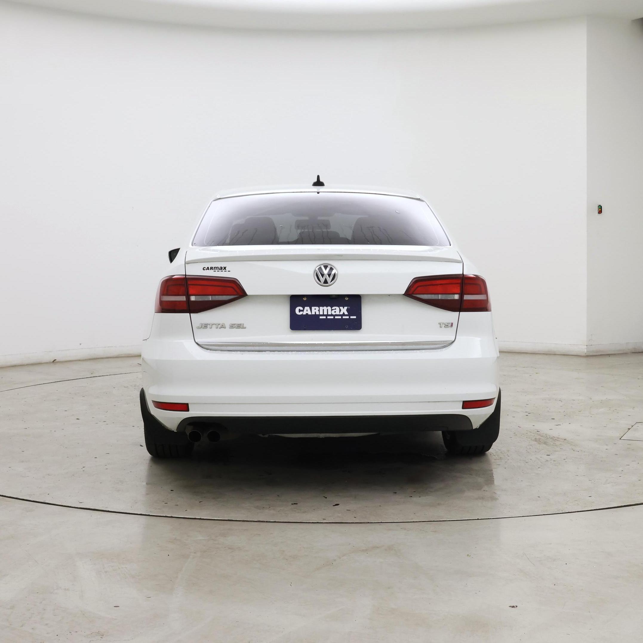 Thumbnail: 2017 Volkswagen Jetta - 6