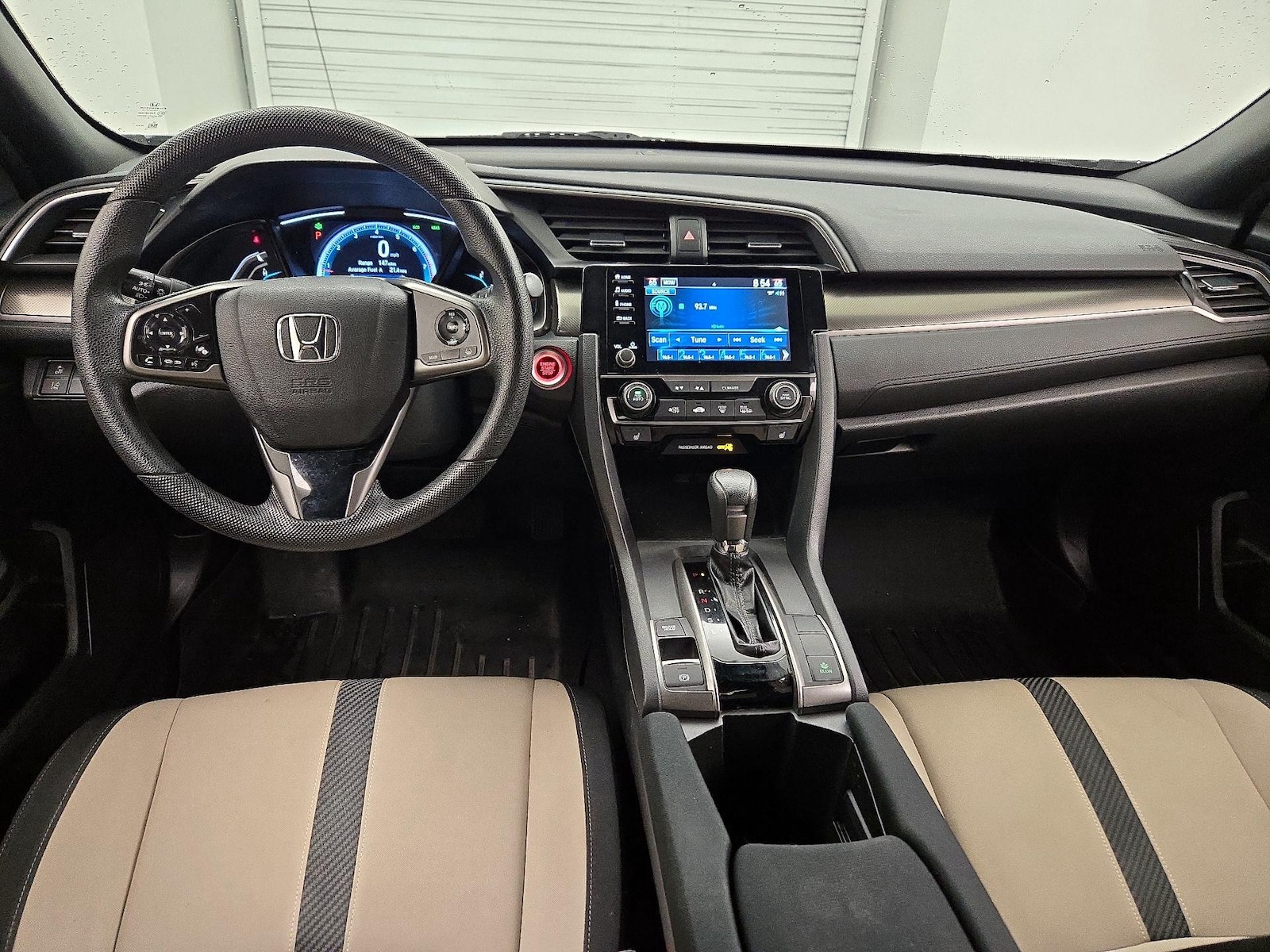 2019 Honda Civic Hatchback EX - Photo 10