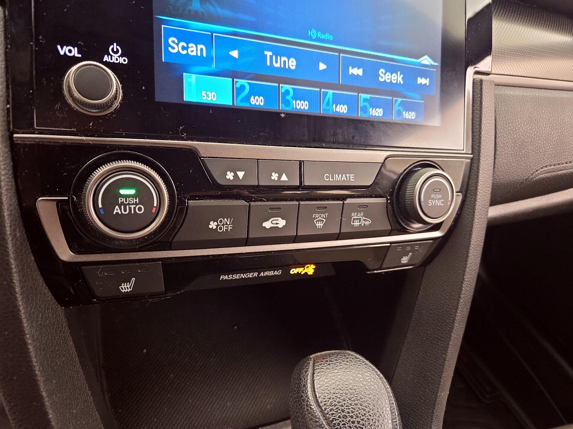 Thumbnail: 2019 Honda Civic - 14