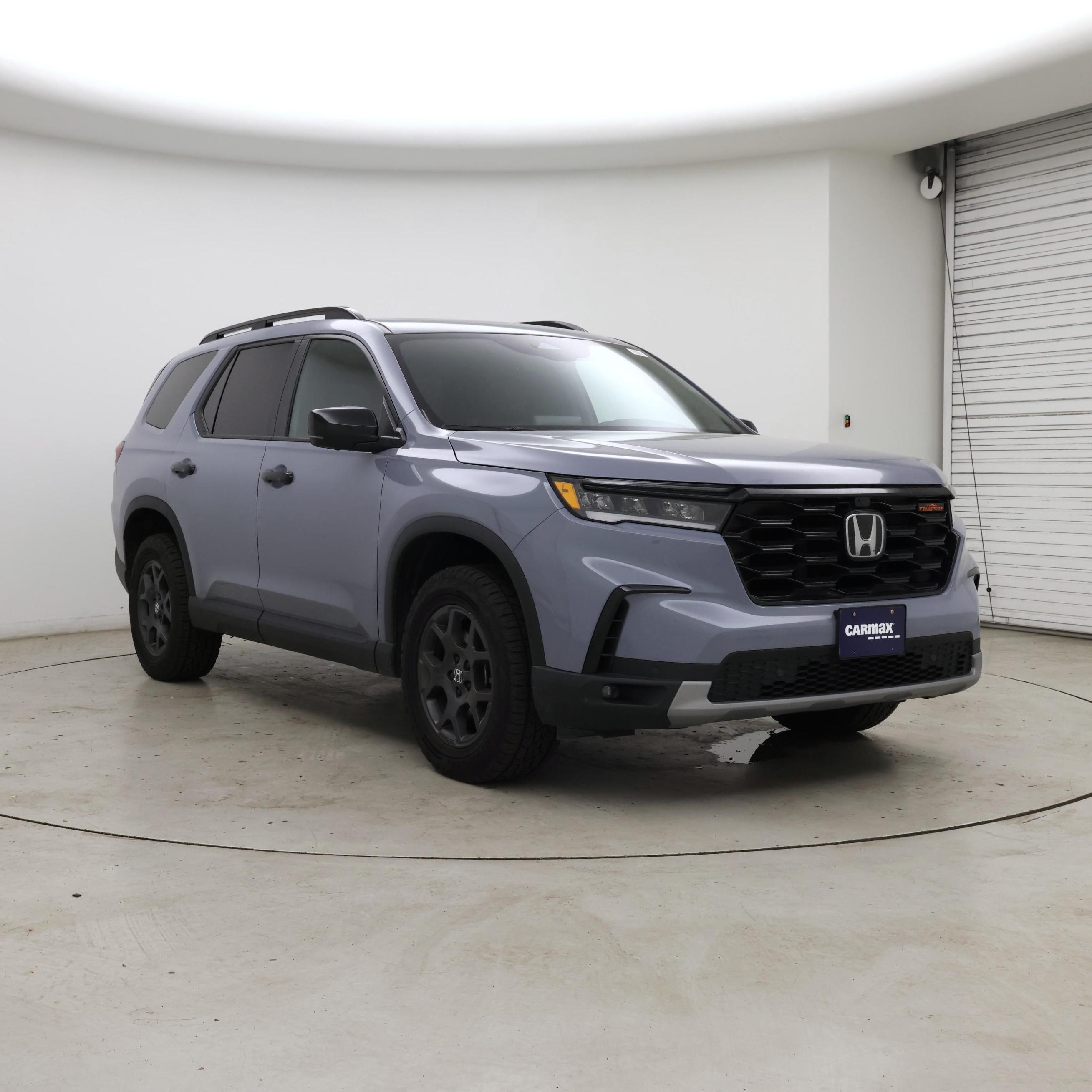 Gray 2025 Honda Pilot SUV / Crossover All-Wheel Drive Automatic