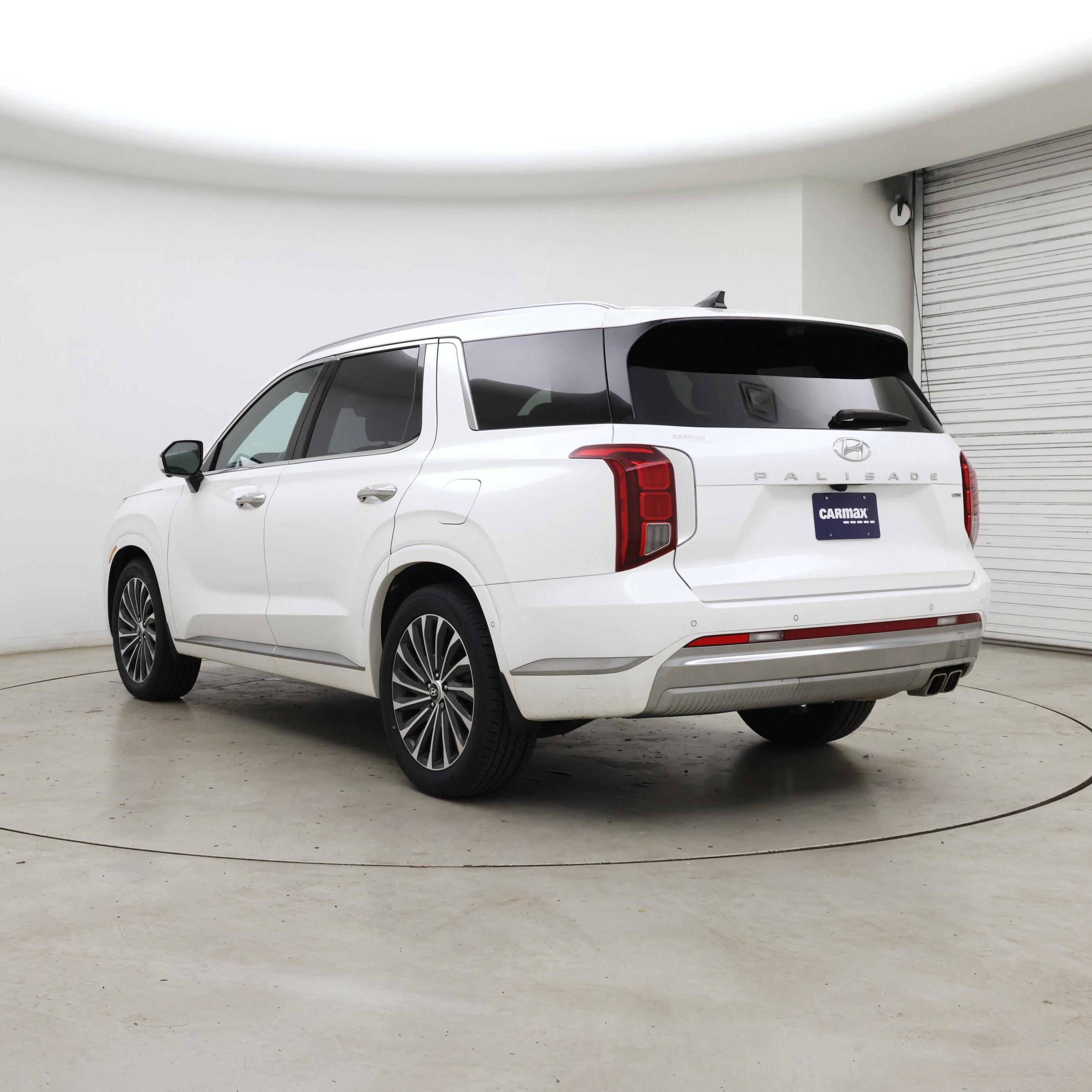 Thumbnail: 2023 Hyundai Palisade - 2