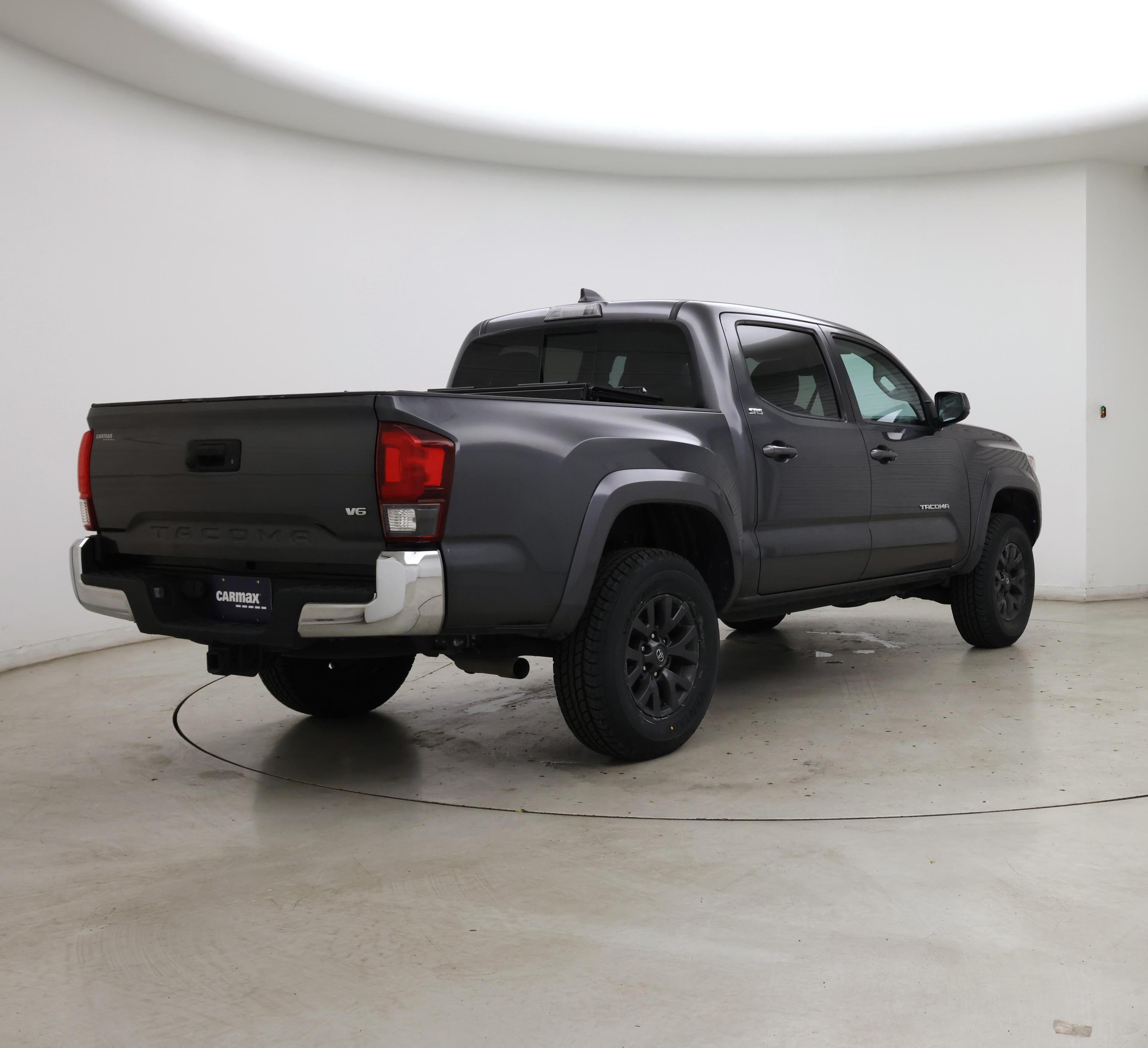 Thumbnail: 2021 Toyota Tacoma - 8