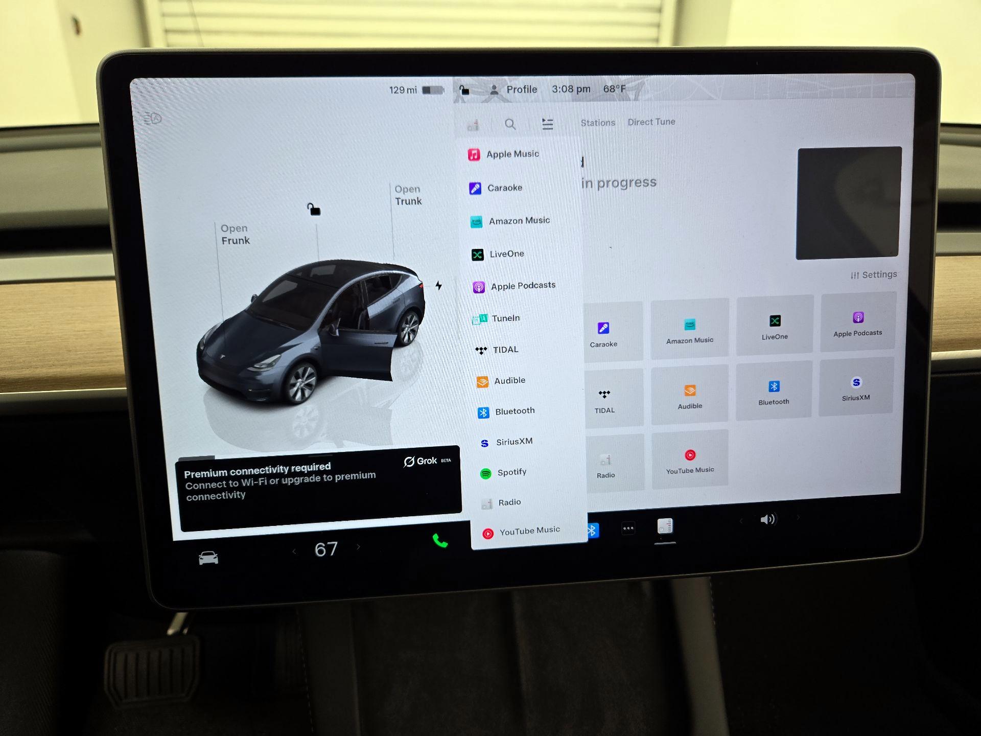 Thumbnail: 2023 Tesla Model Y - 15