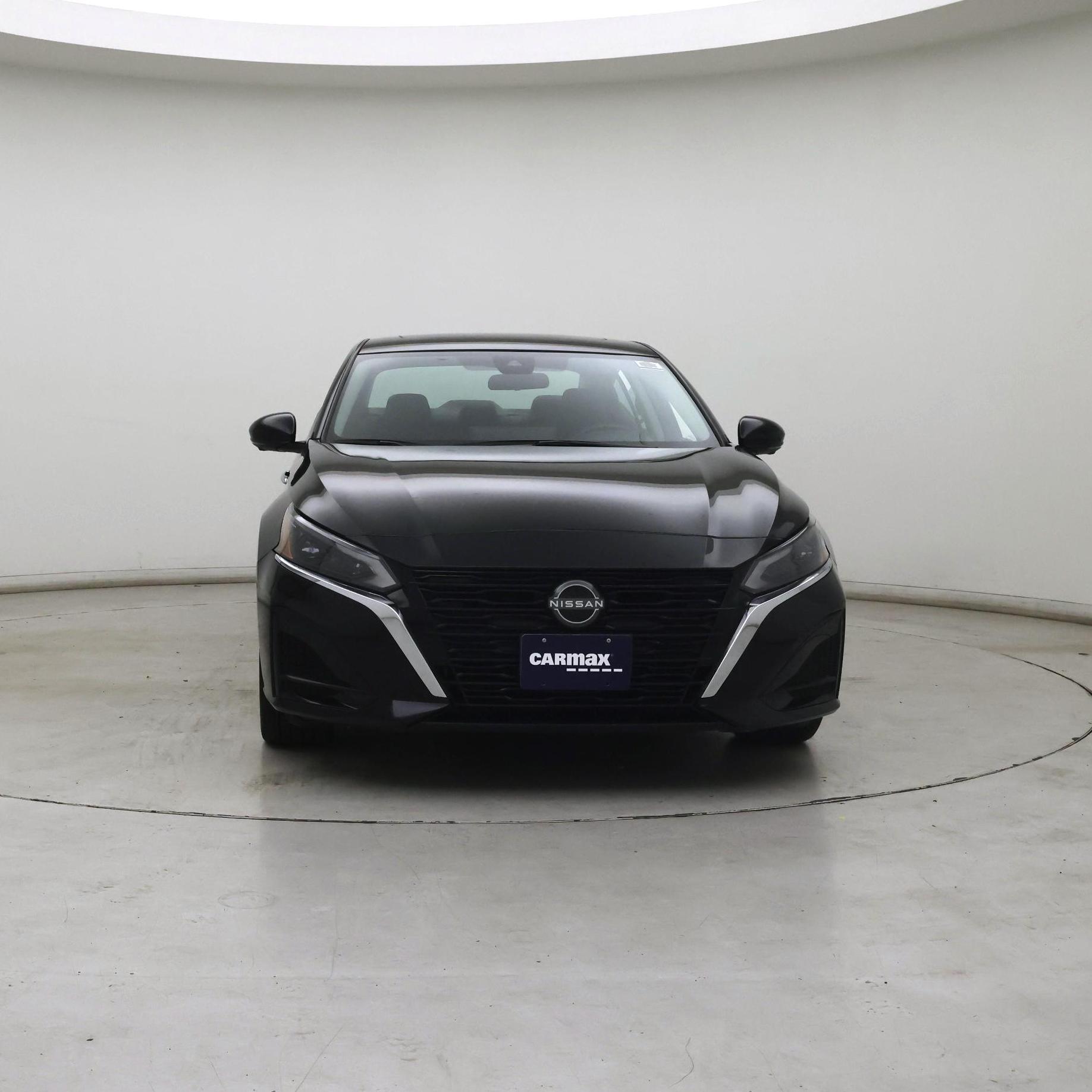 Thumbnail: 2023 Nissan Altima - 5