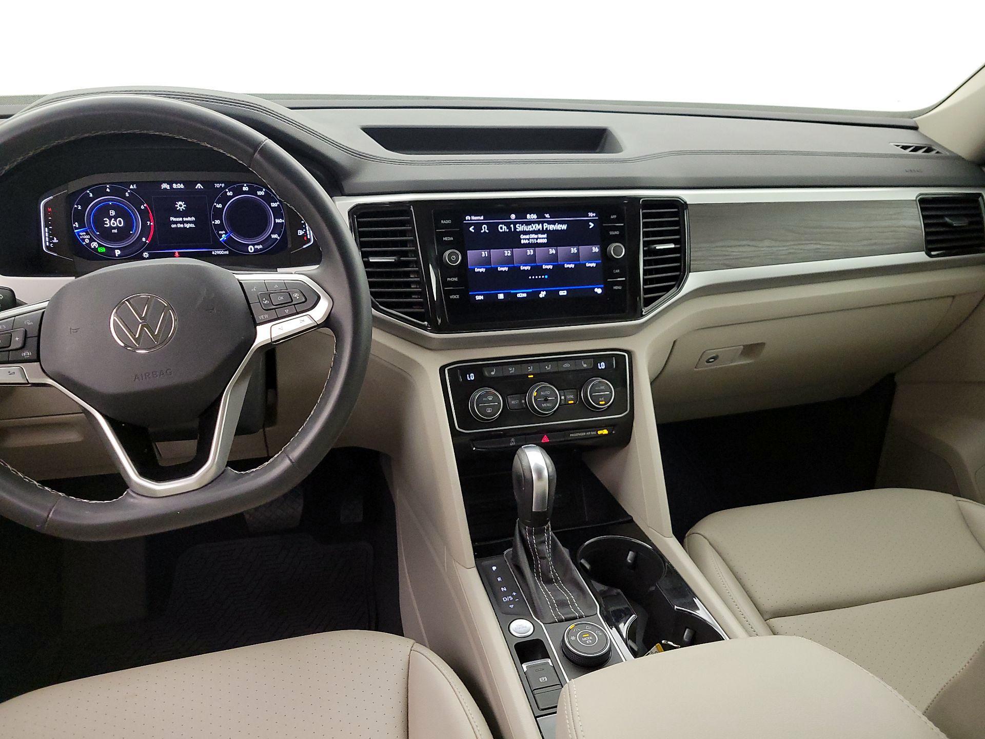 Thumbnail: 2022 Volkswagen Atlas - 9