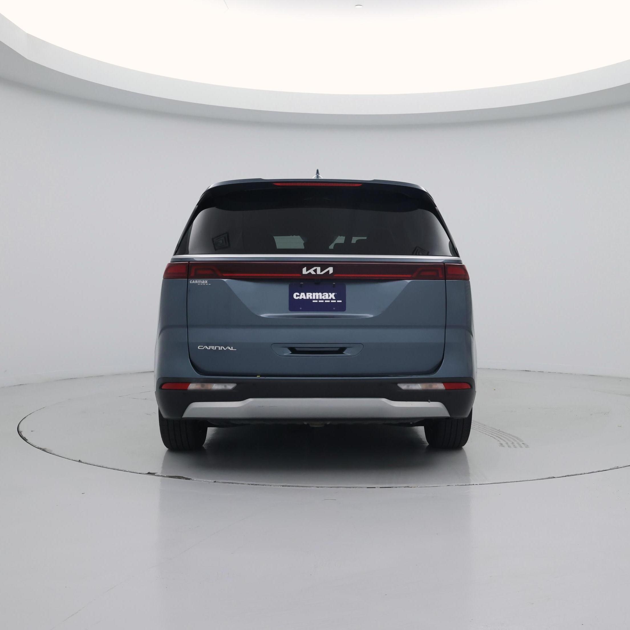 Thumbnail: 2023 Kia Carnival - 6