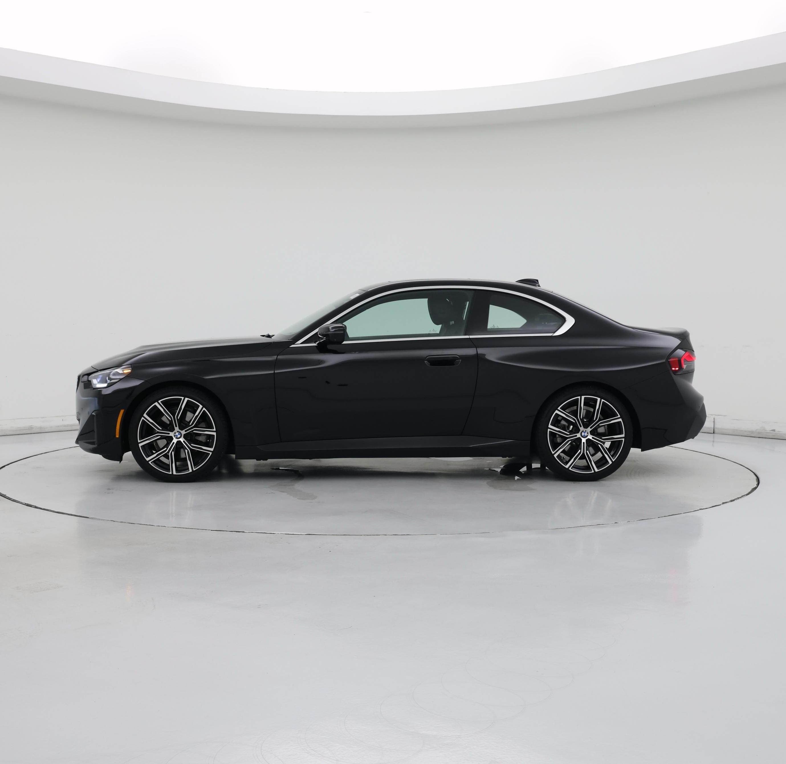 Thumbnail: 2022 BMW 2 Series - 3