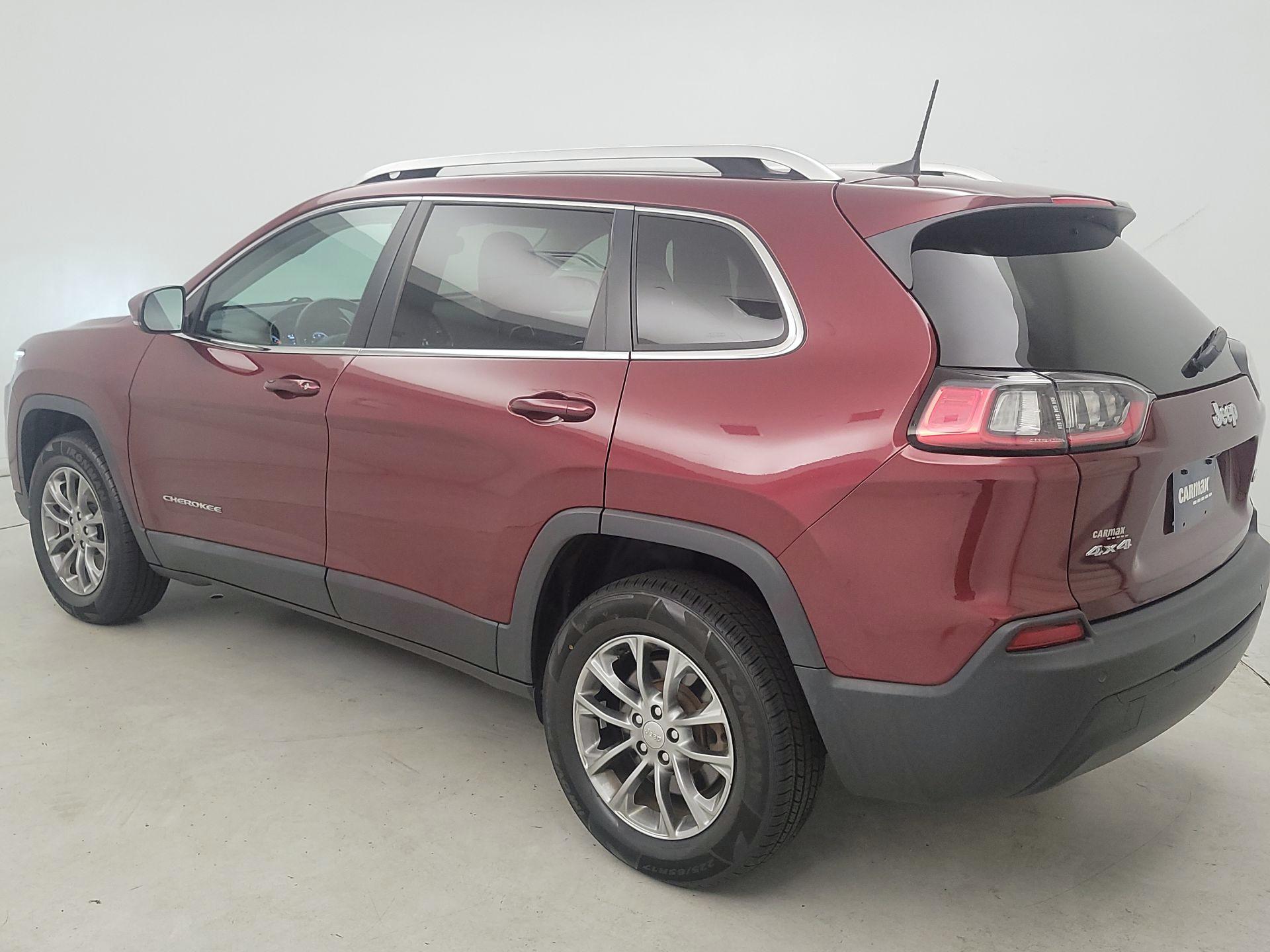 Thumbnail: 2020 Jeep Cherokee - 7