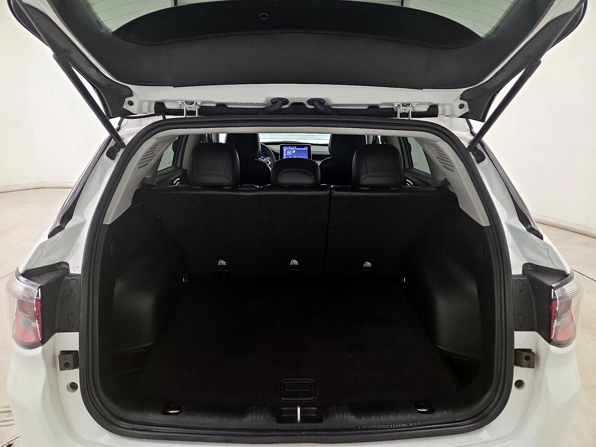 Thumbnail: 2022 Jeep Compass - 19