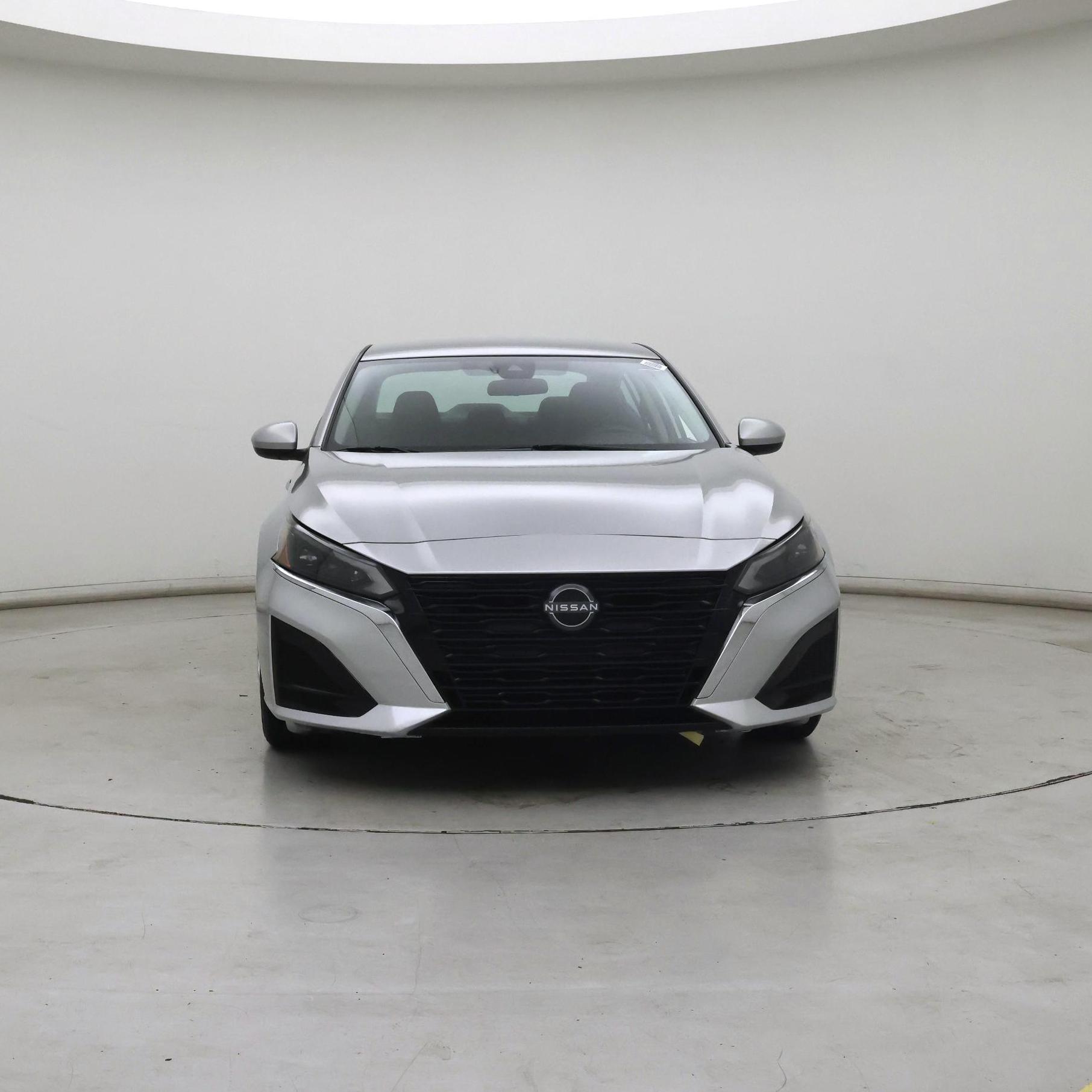 Thumbnail: 2023 Nissan Altima - 5