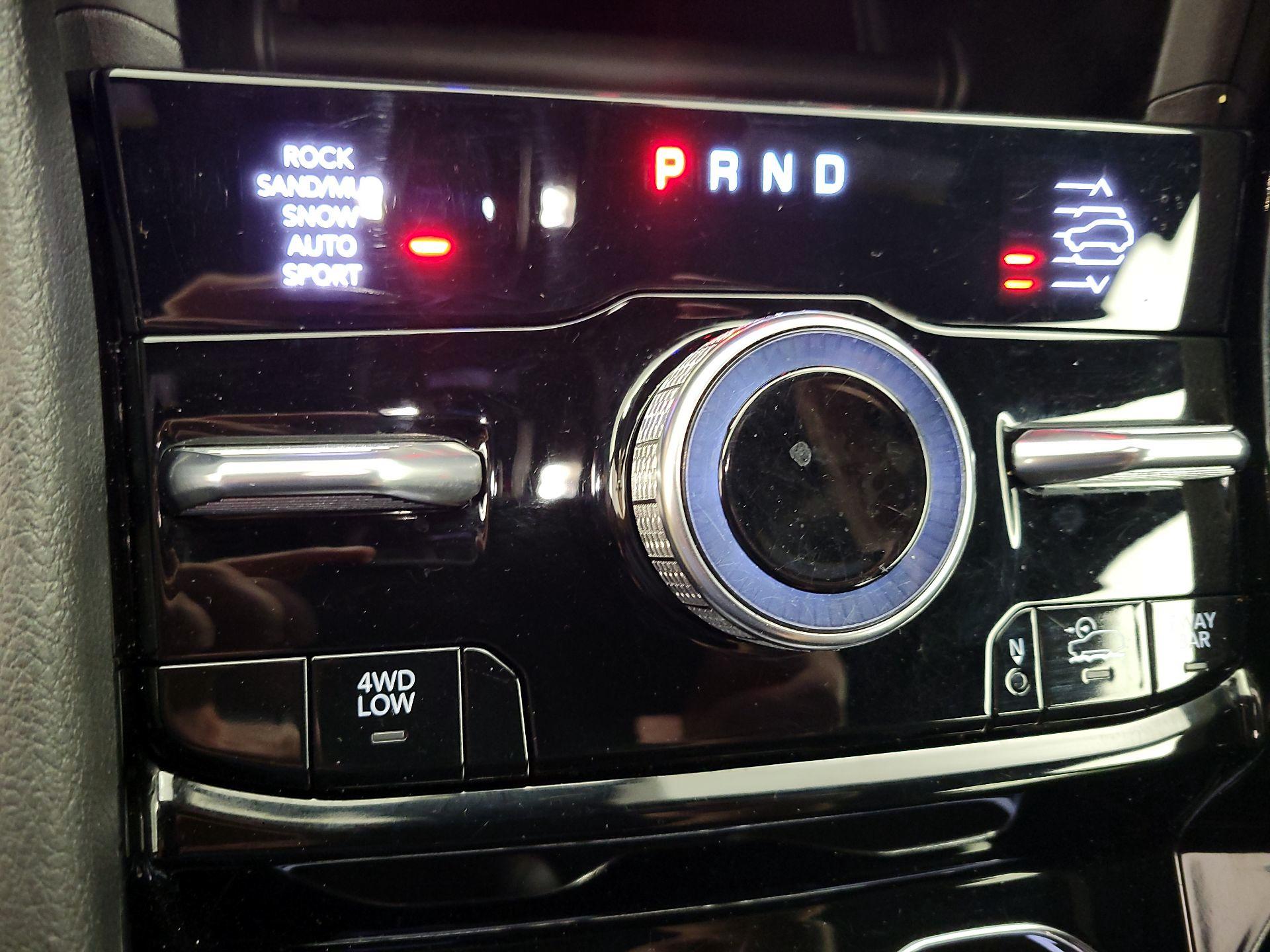 Thumbnail: 2022 Jeep Grand Cherokee - 18