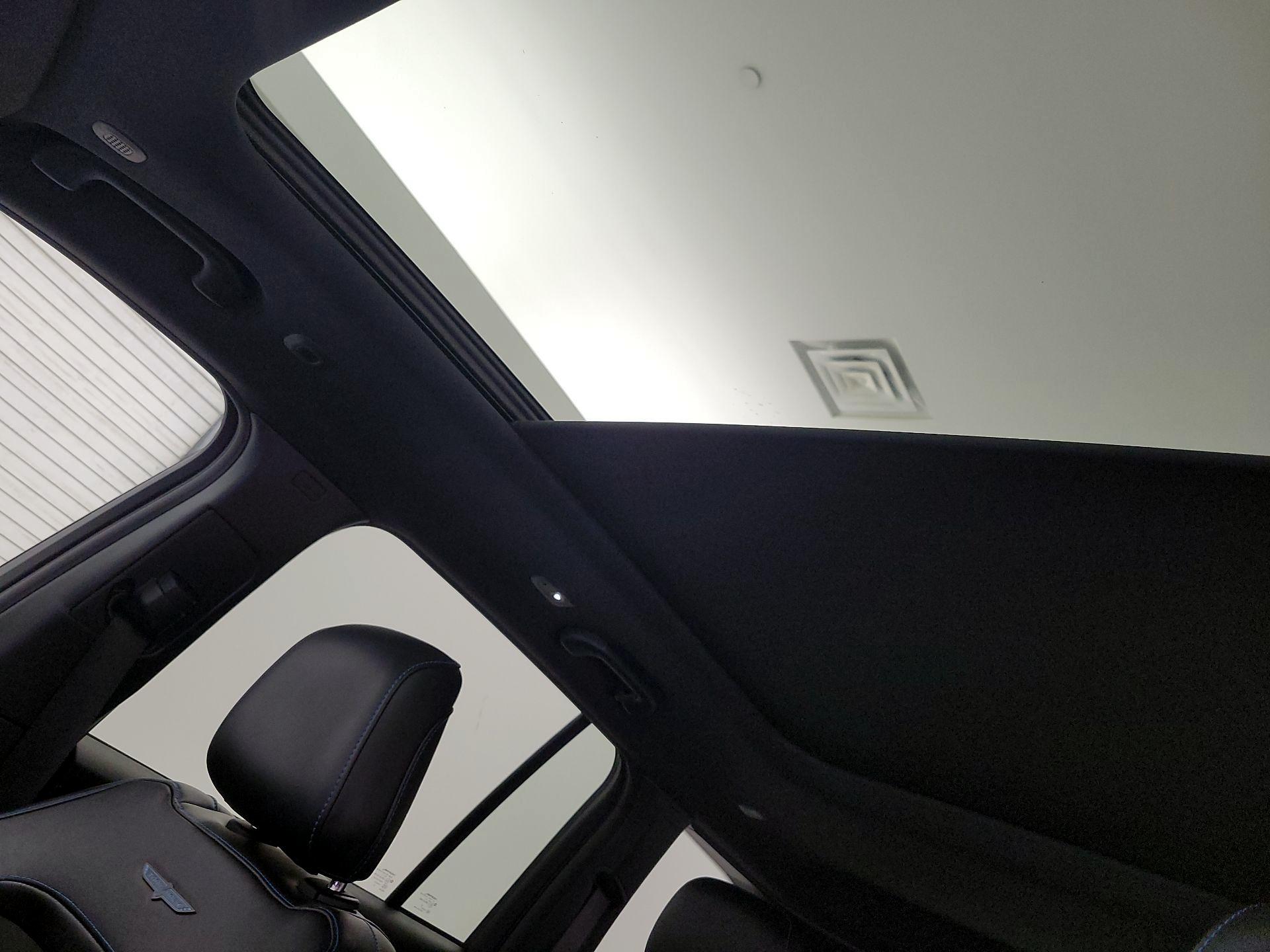 Thumbnail: 2022 Jeep Grand Cherokee - 20