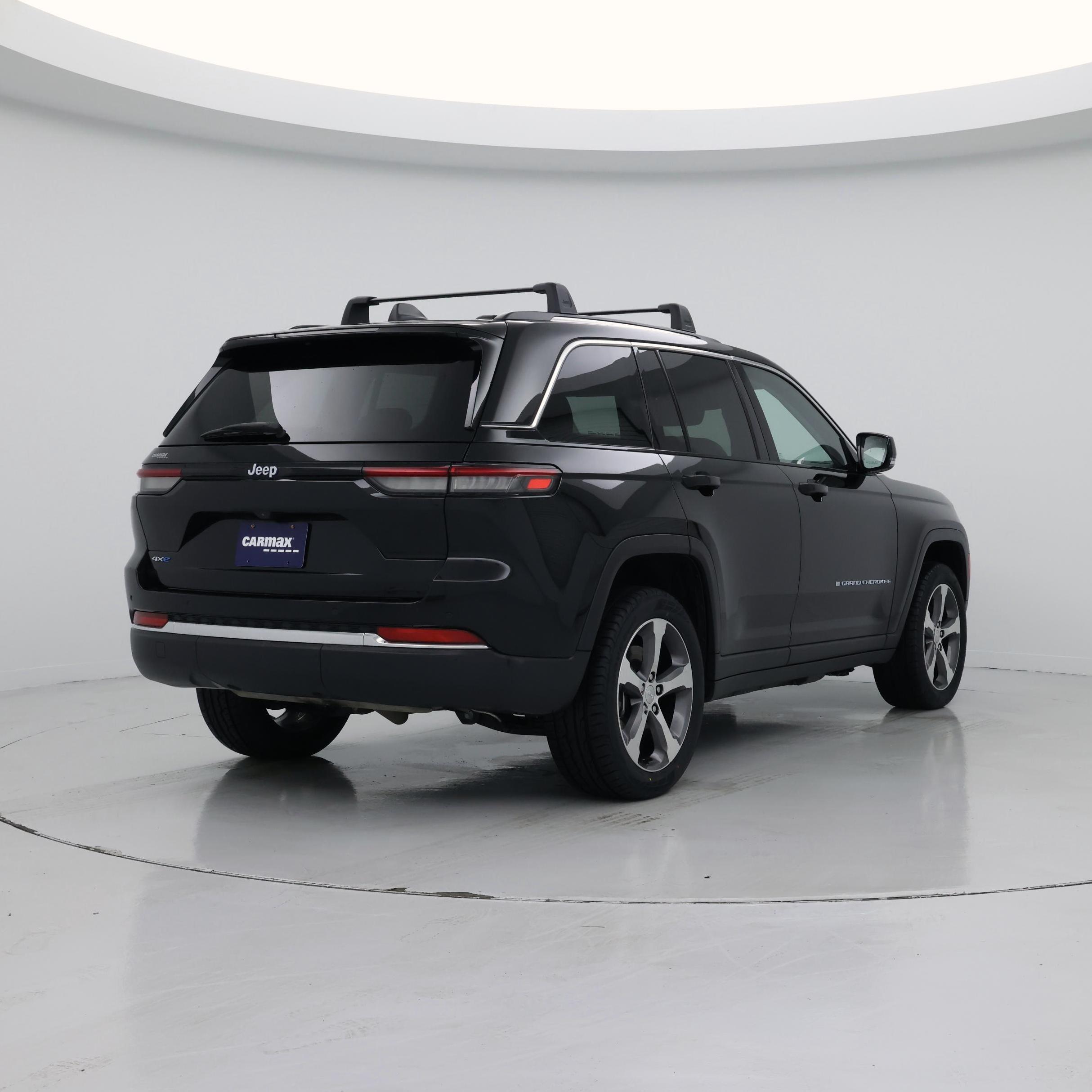 Thumbnail: 2022 Jeep Grand Cherokee - 8