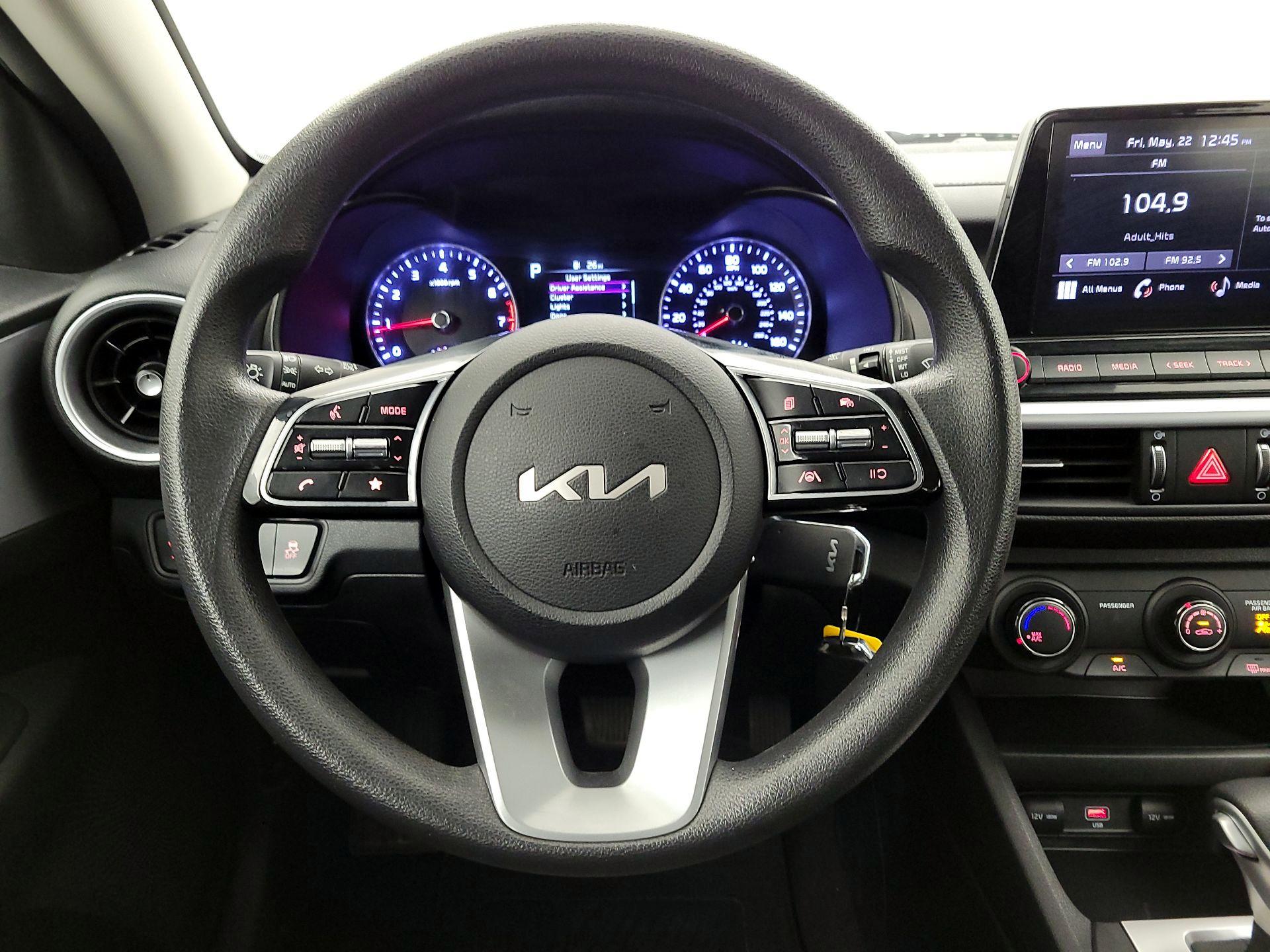 Thumbnail: 2023 Kia Forte - 10