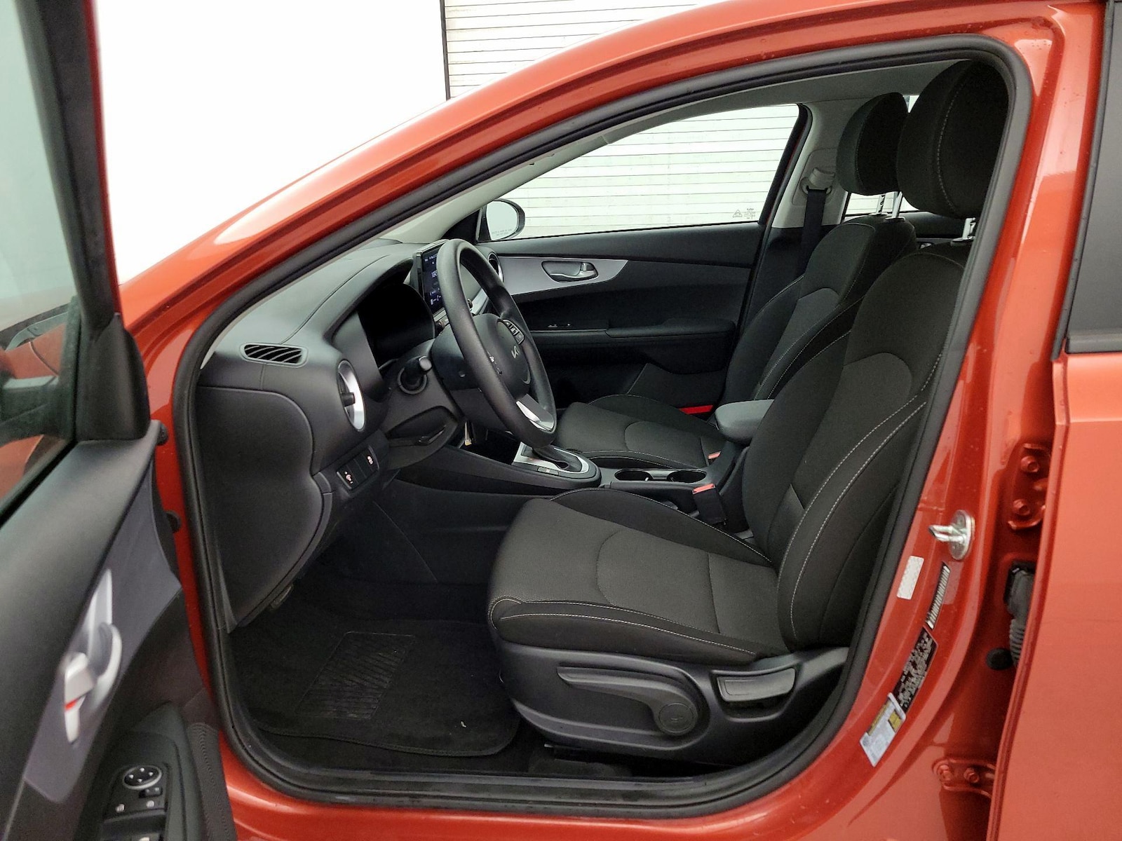 2023 Kia Forte LXS - Photo 12