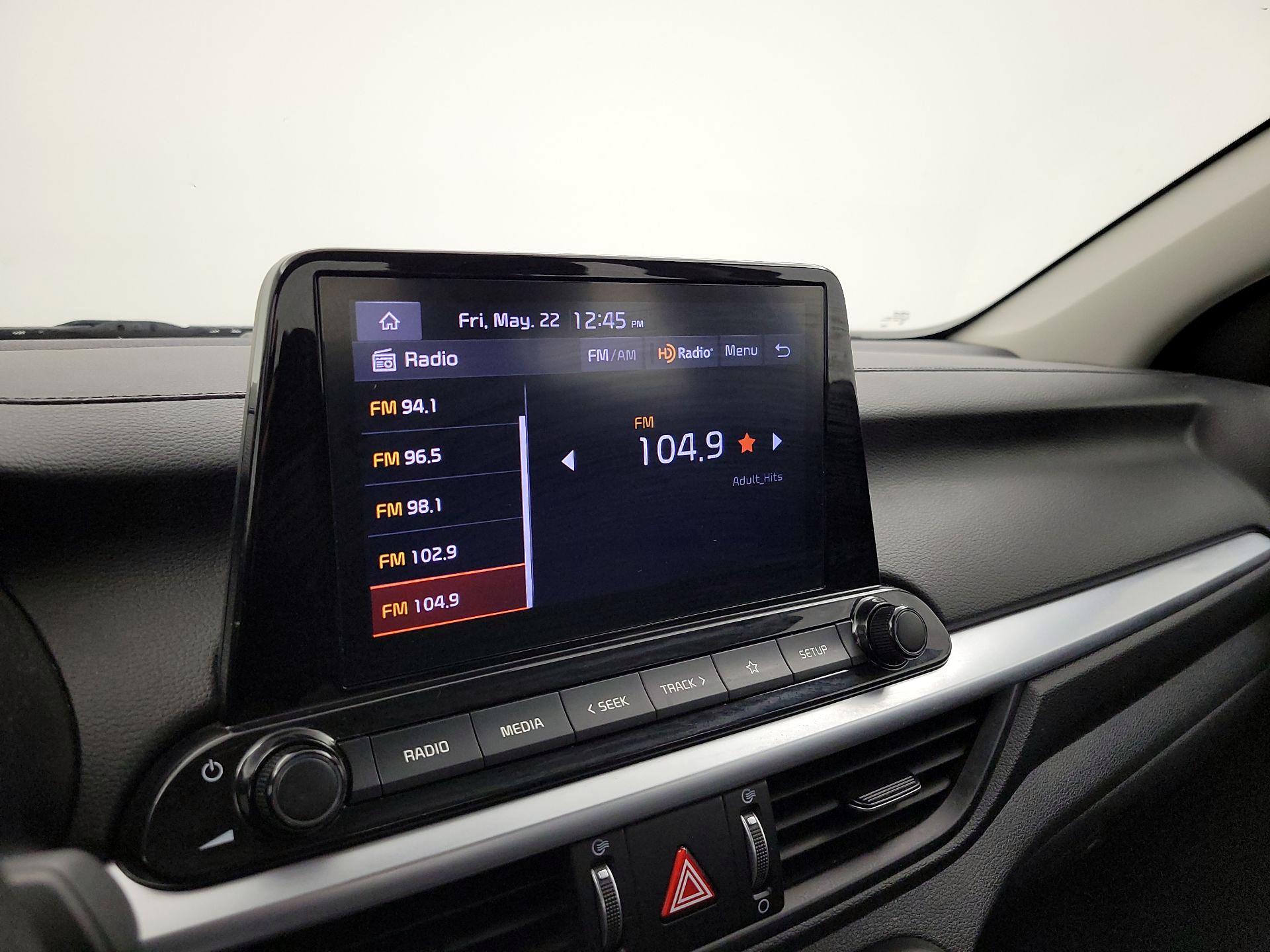 Thumbnail: 2023 Kia Forte - 15