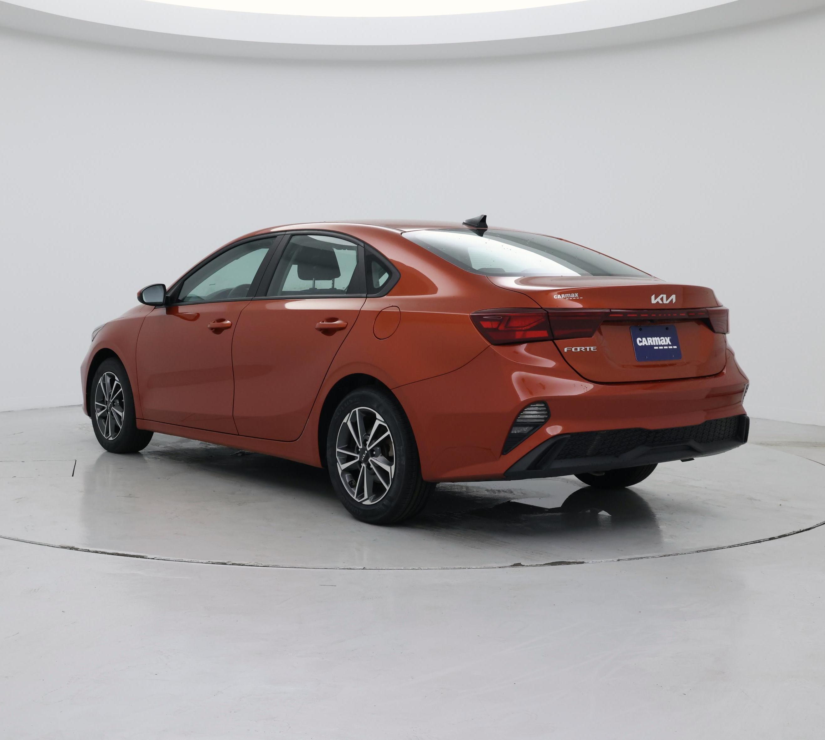 Thumbnail: 2023 Kia Forte - 2