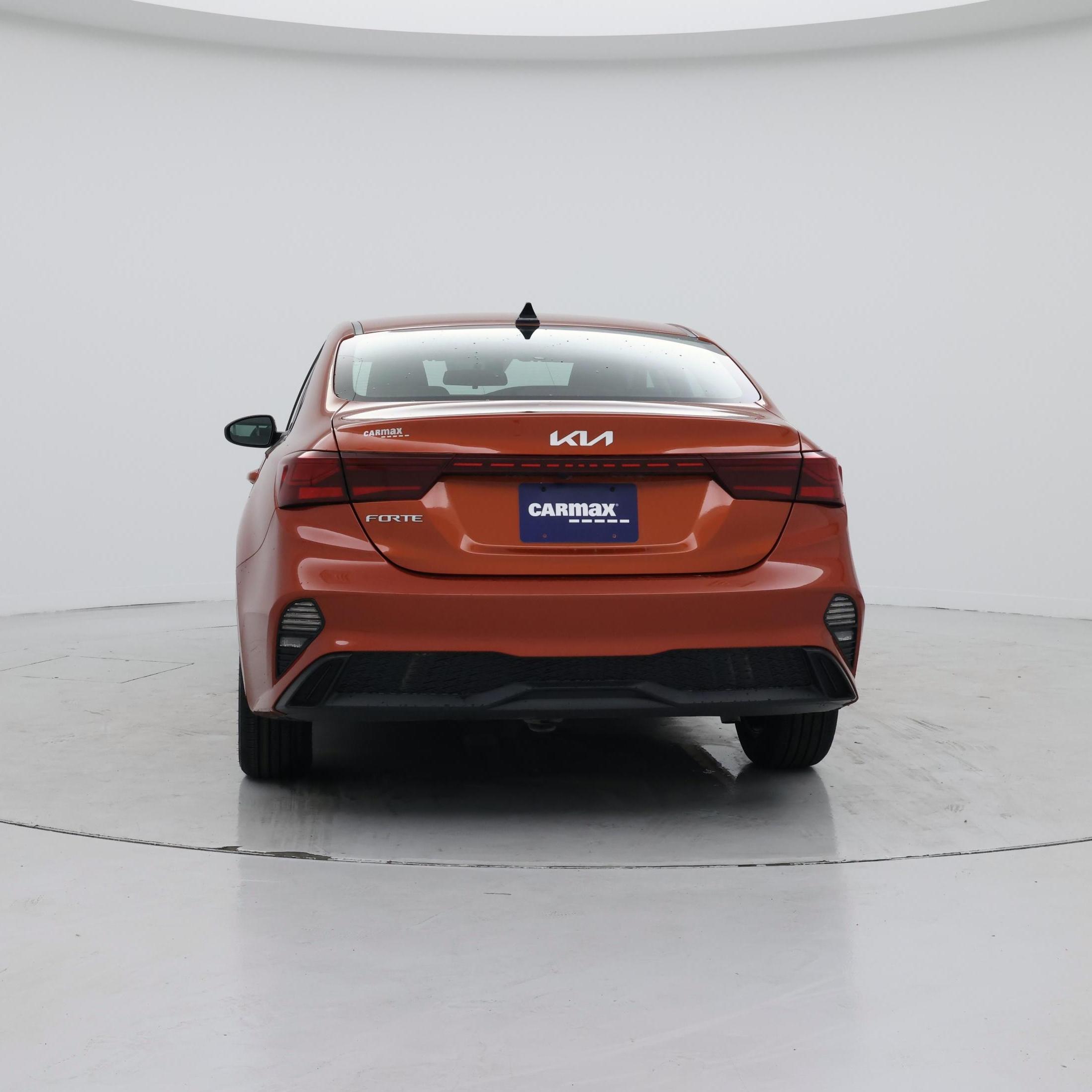 Thumbnail: 2023 Kia Forte - 6