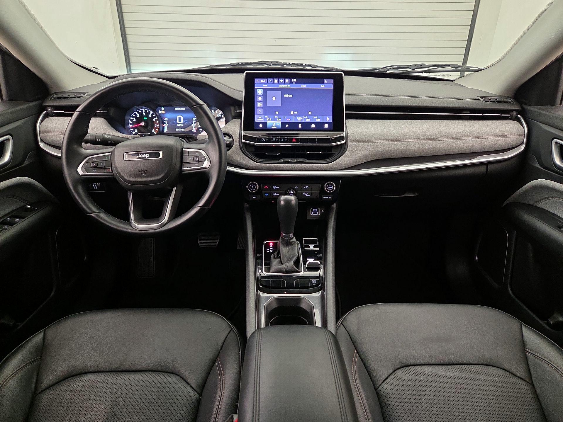 Thumbnail: 2022 Jeep Compass - 9