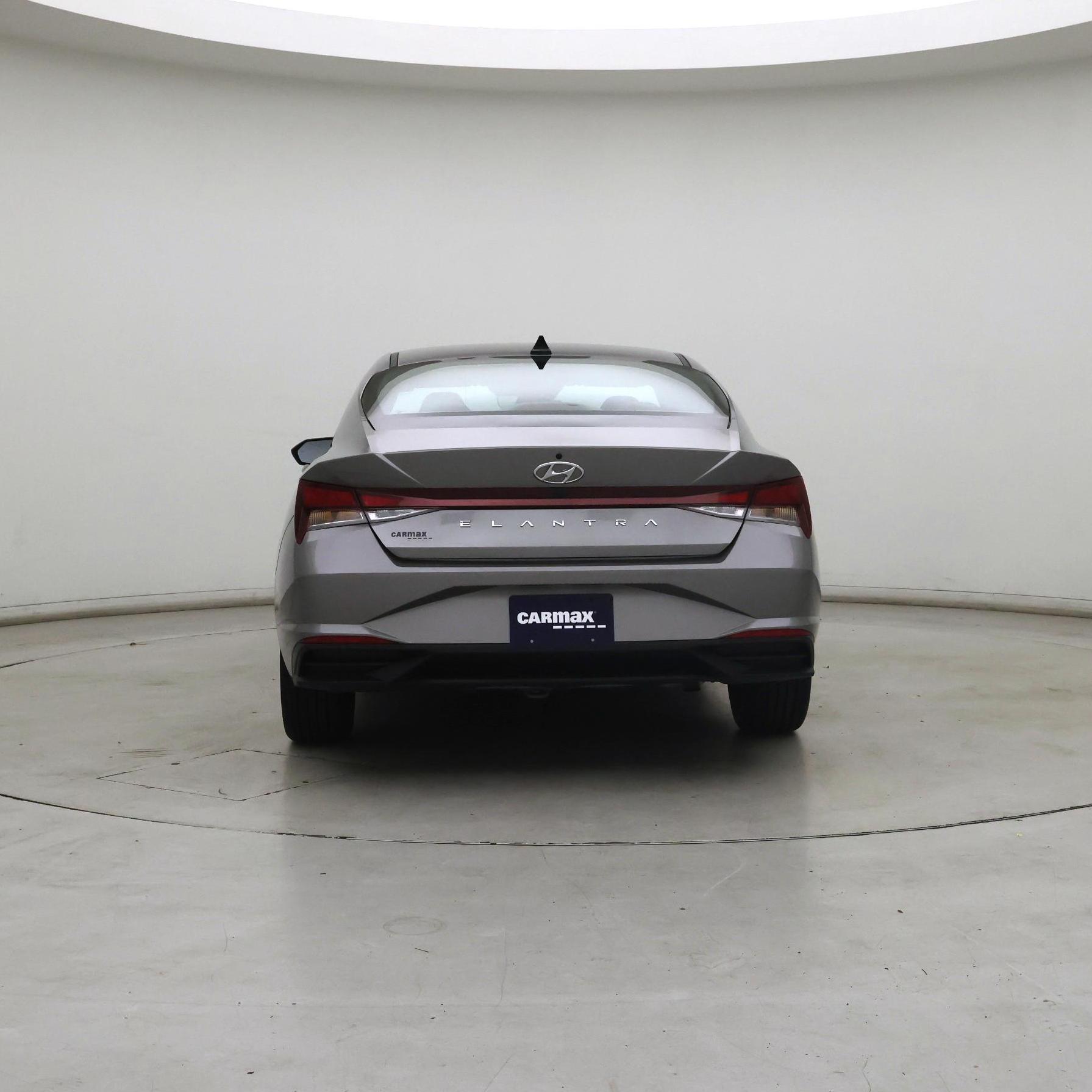 Thumbnail: 2023 Hyundai Elantra - 6