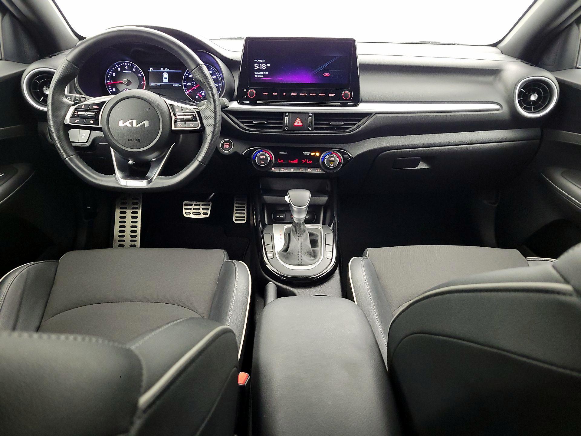Thumbnail: 2023 Kia Forte - 9