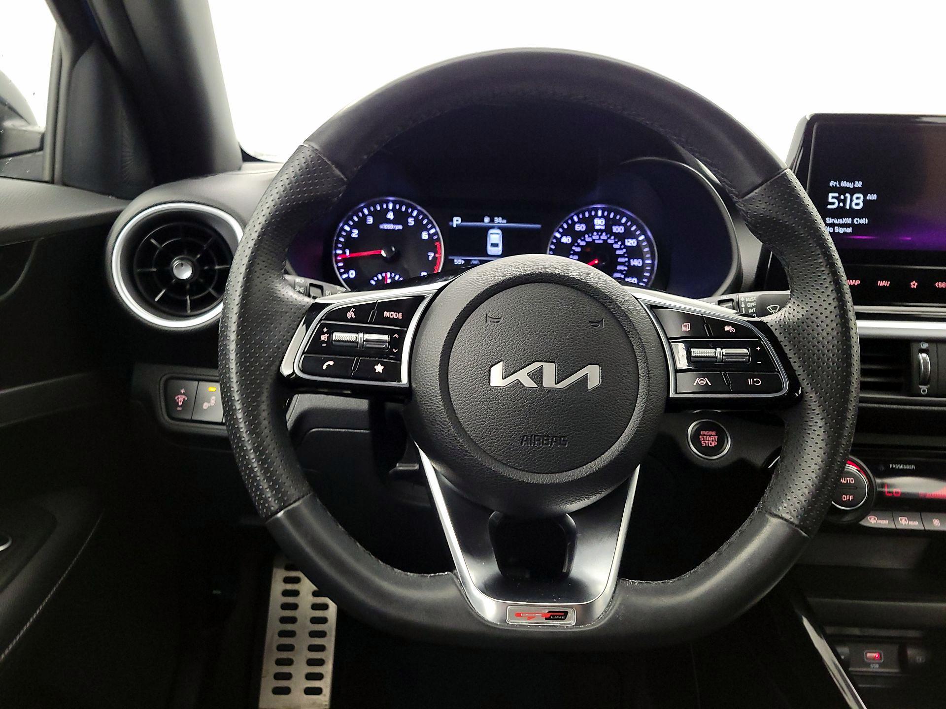 Thumbnail: 2023 Kia Forte - 10