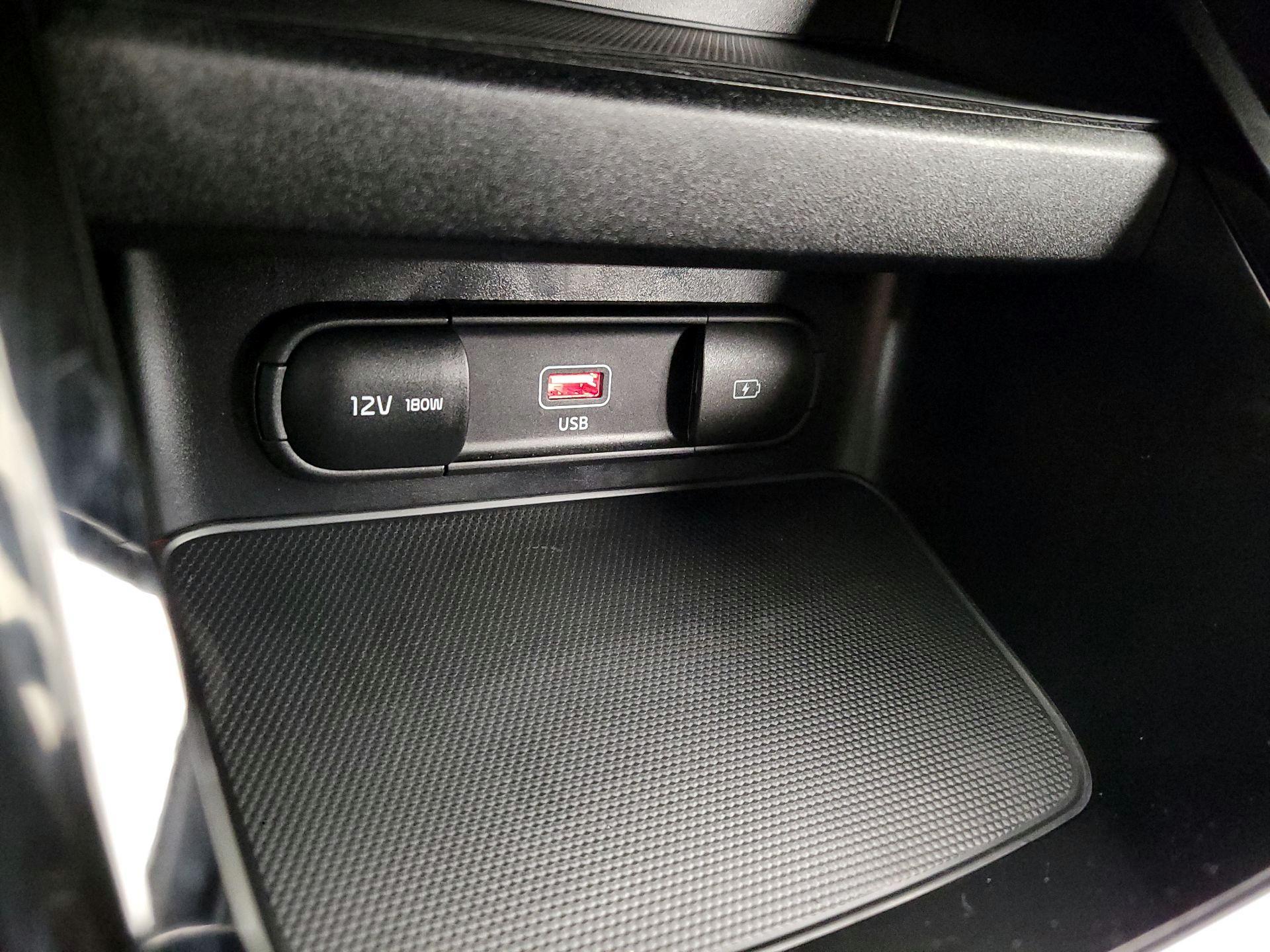 Thumbnail: 2023 Kia Forte - 19