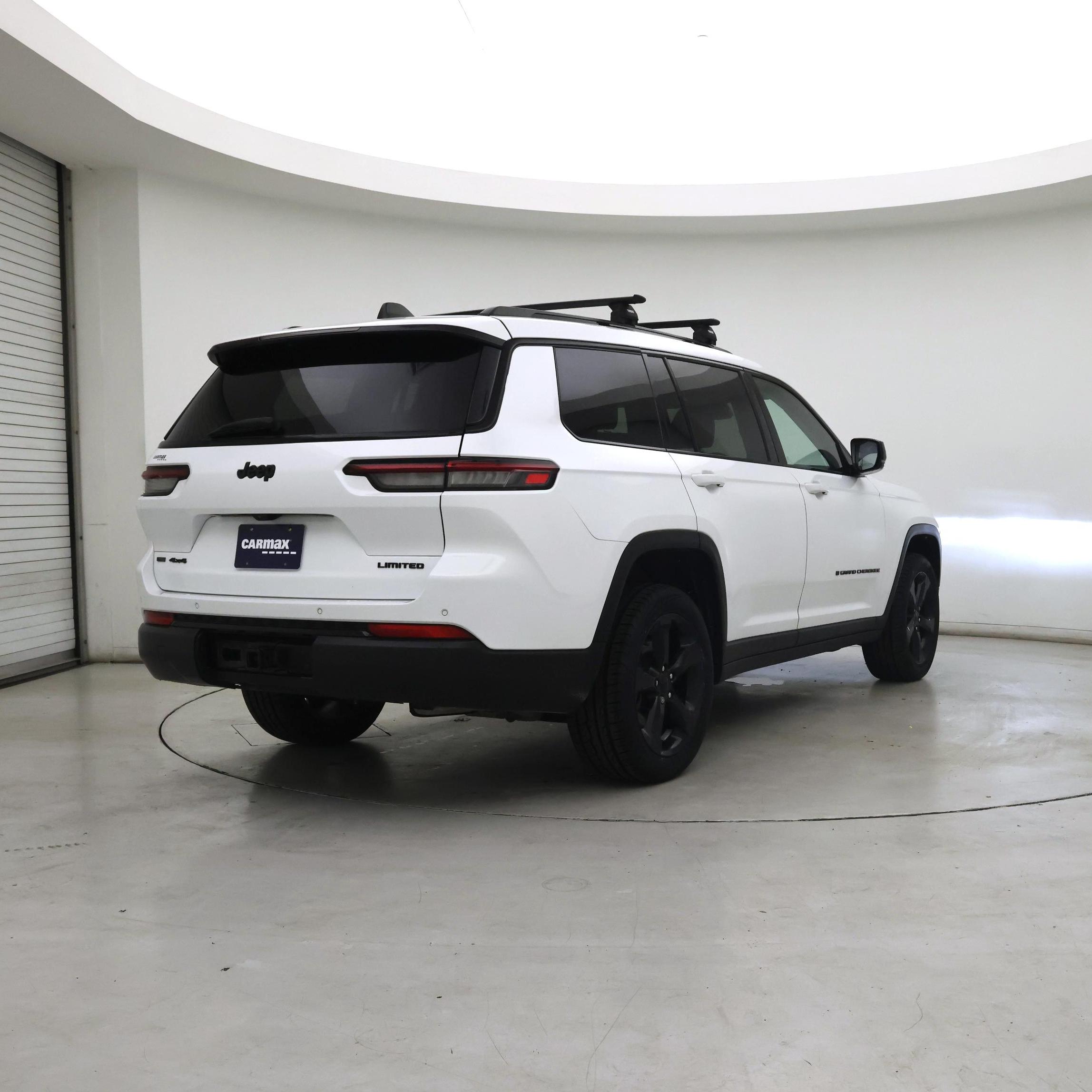 Thumbnail: 2023 Jeep Grand Cherokee L - 8
