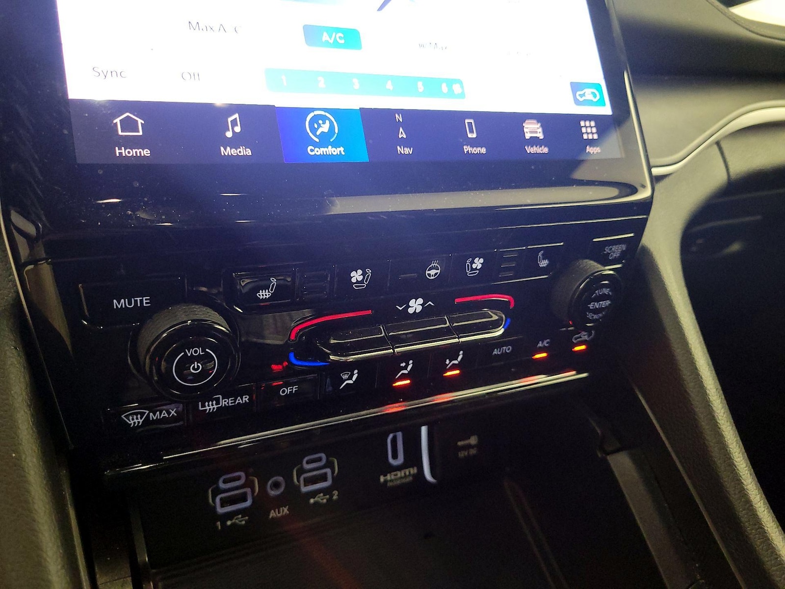 2023 Jeep Grand Cherokee 30th Anniversary 4xe - Photo 17