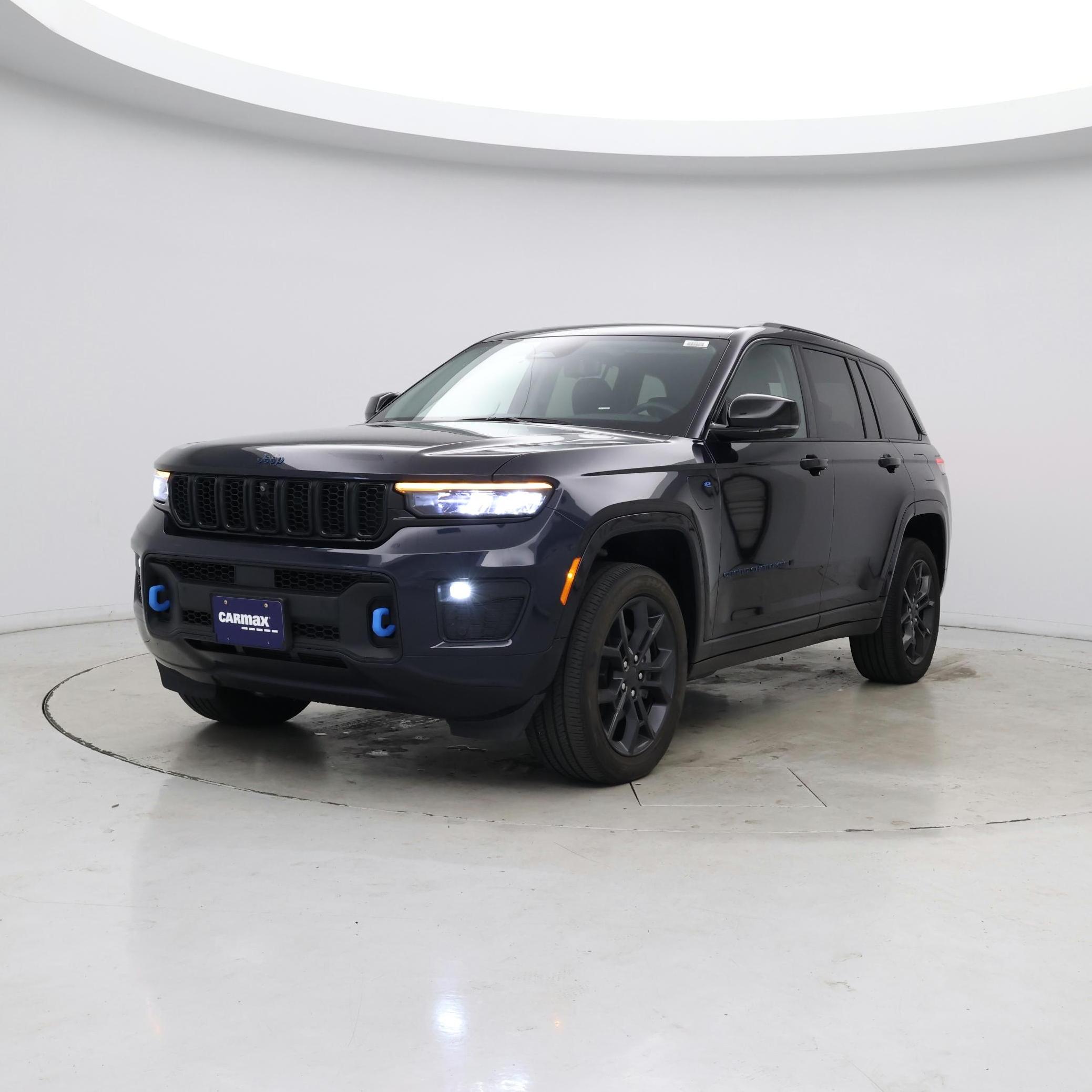 Thumbnail: 2023 Jeep Grand Cherokee - 4