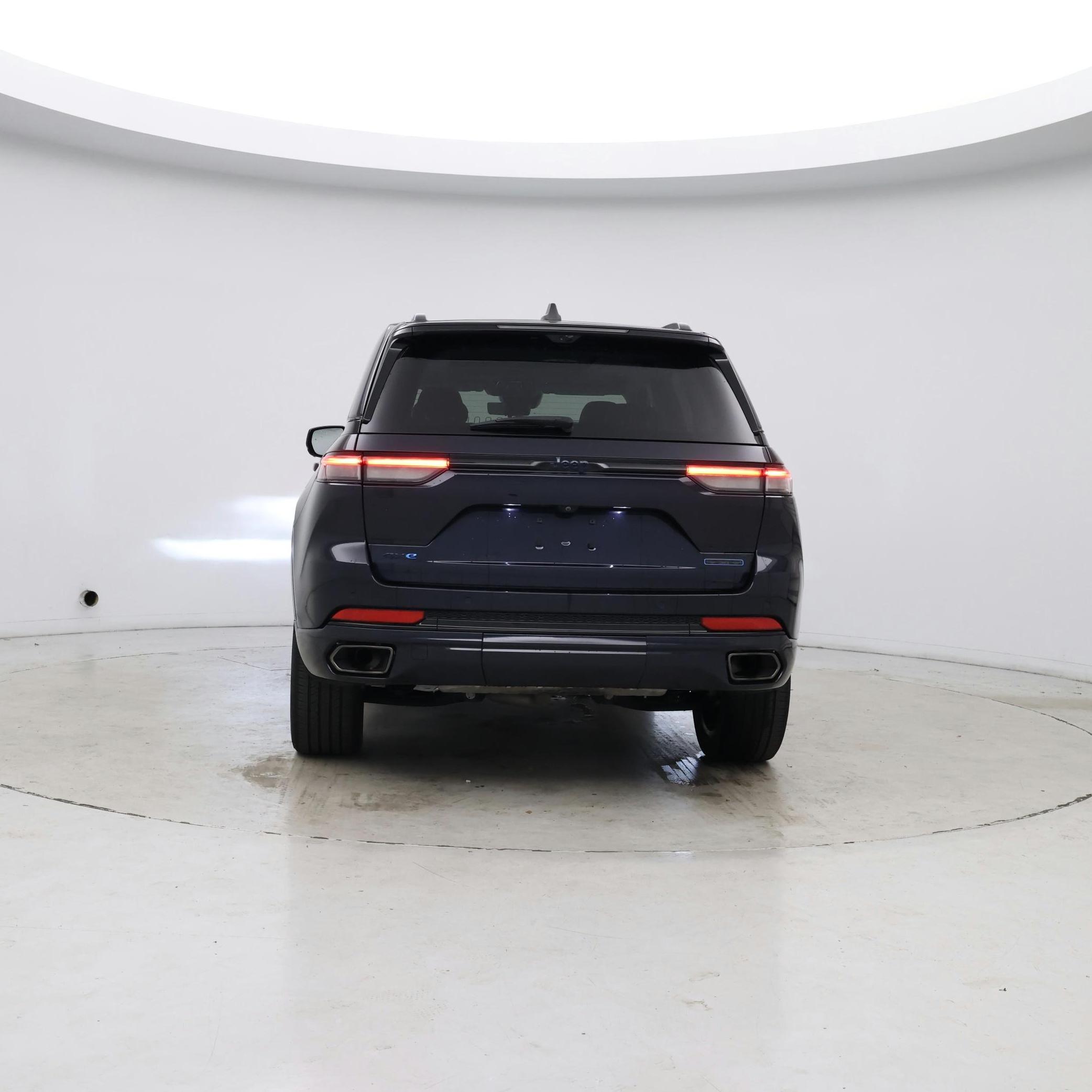 Thumbnail: 2023 Jeep Grand Cherokee - 6