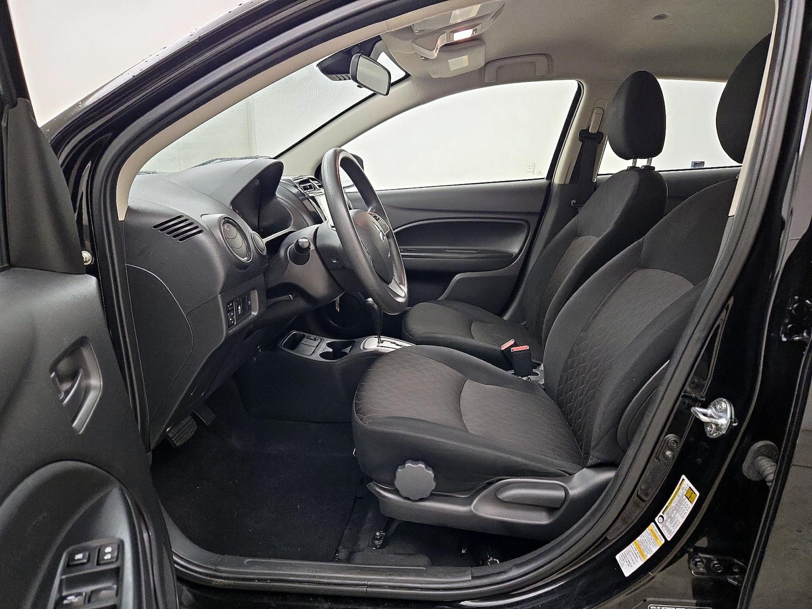 2024 Mitsubishi Mirage ES - Photo 12